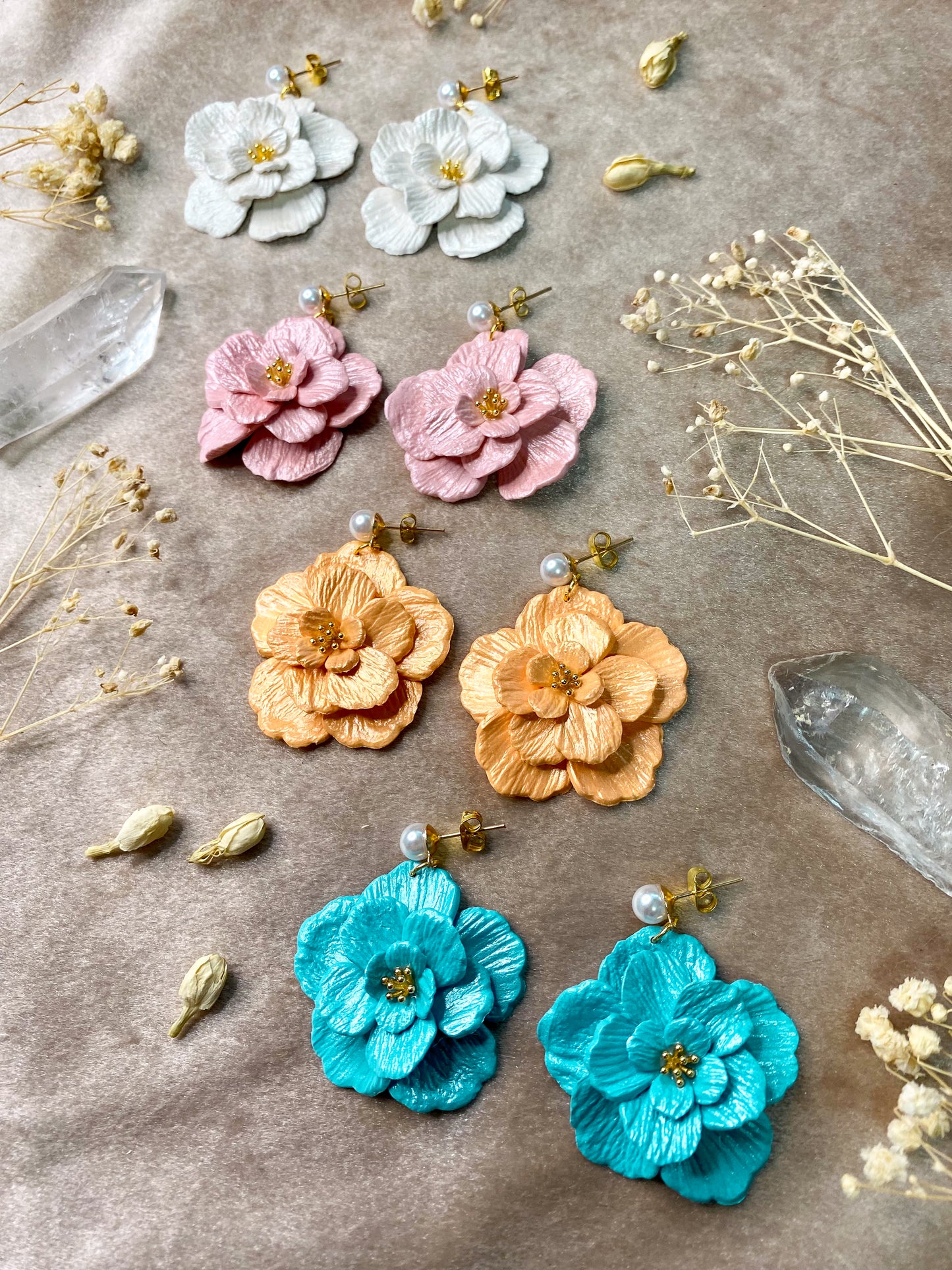 Pearl Flower Dangle Earrings