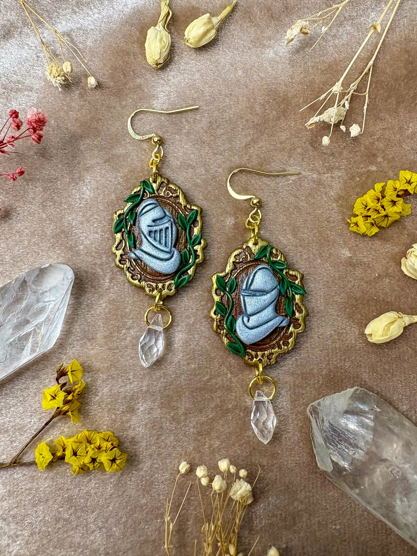 Knight Frame Earrings