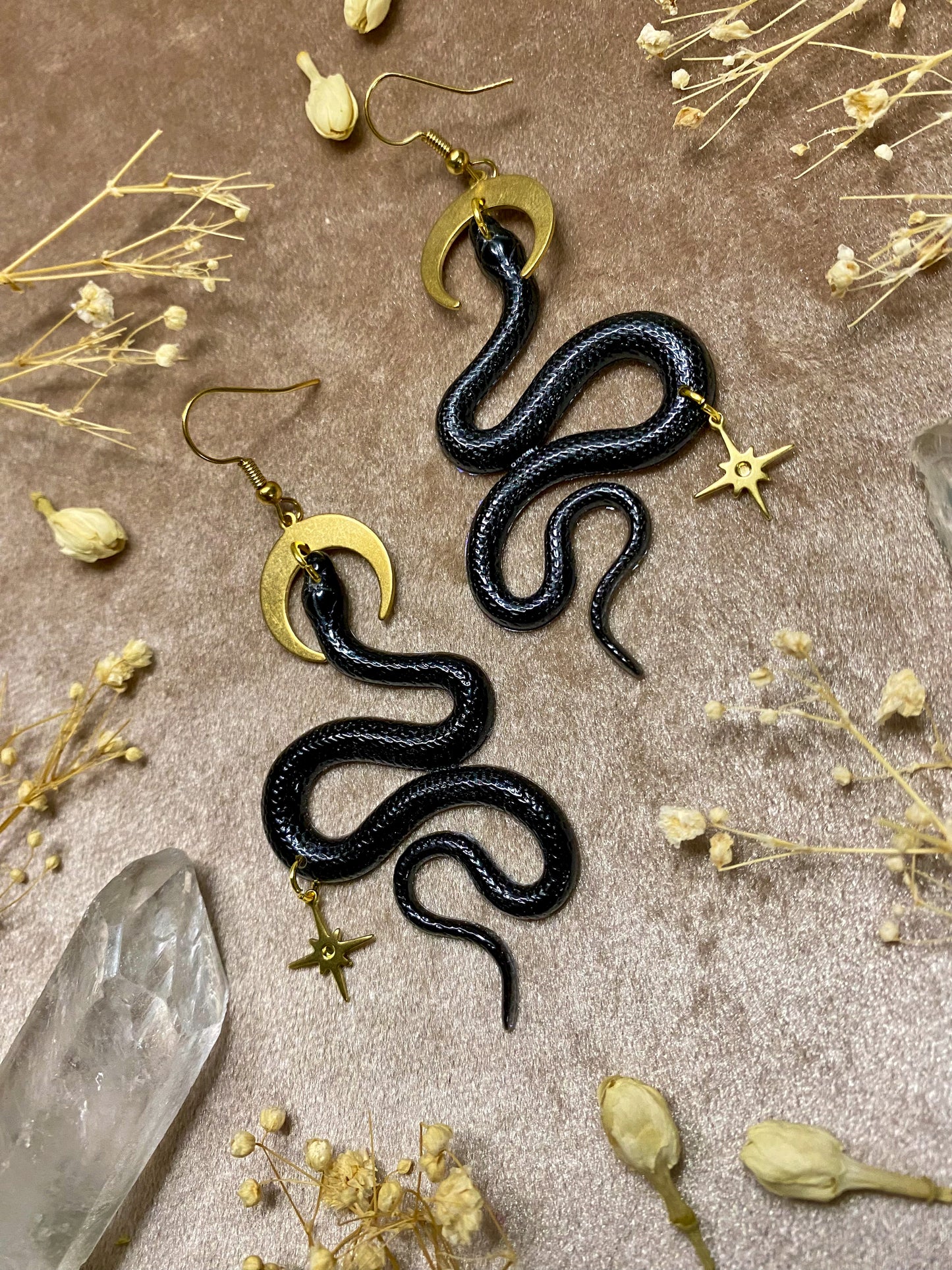 Serpens Snake Earrings (Black)