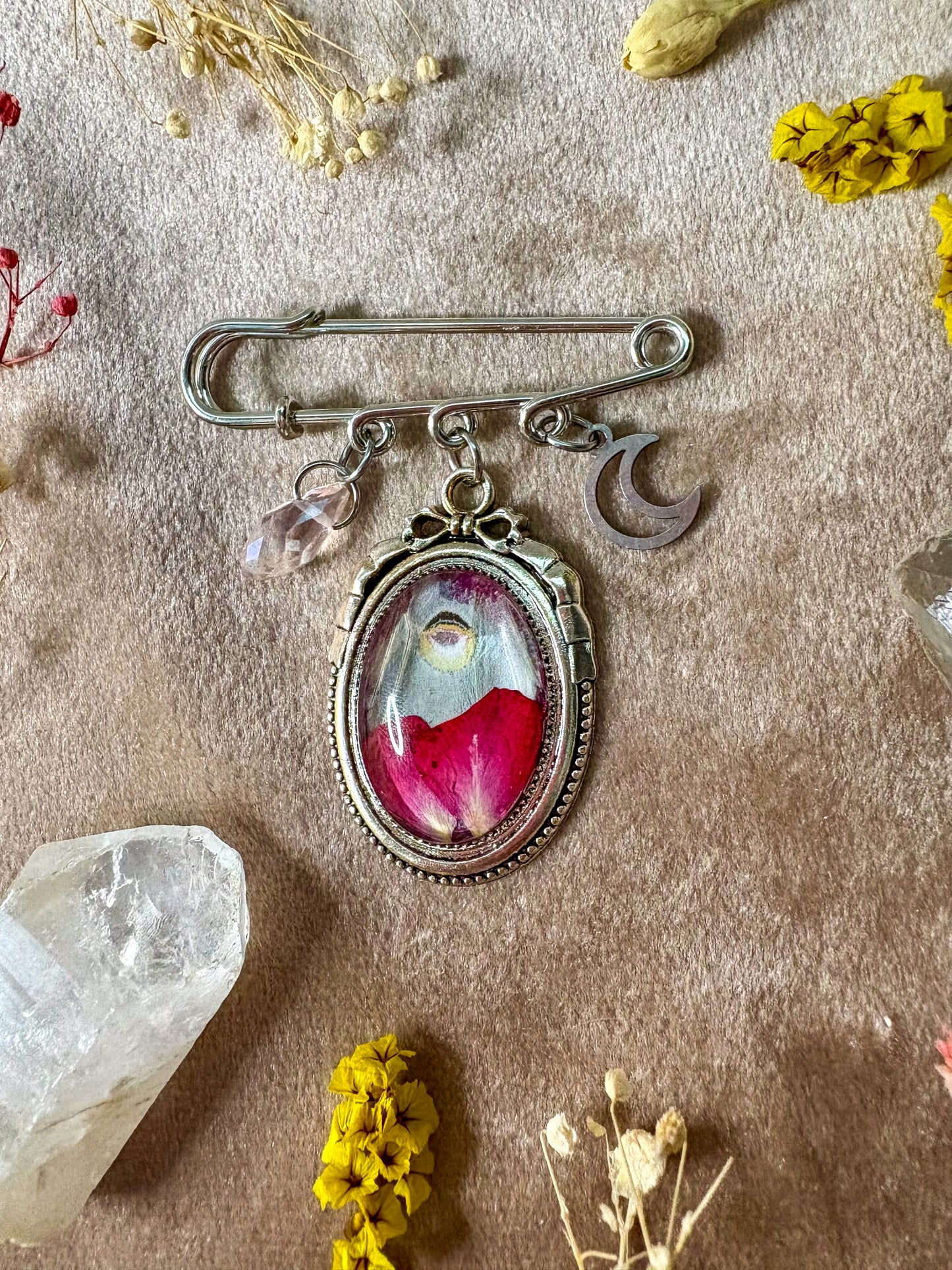 Luna Moth Brooch (small silver)