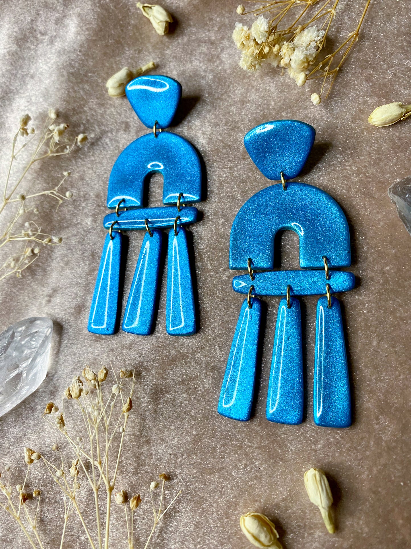 Organic Arch Statement Color Shift (Teal/Blue) Earrings
