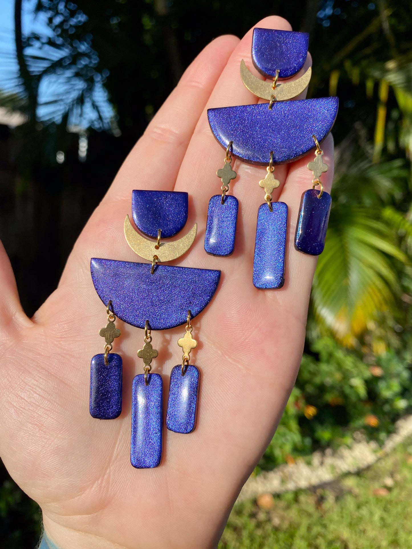 Your Highness Color Shift (Royal Blue/Purple) Earrings