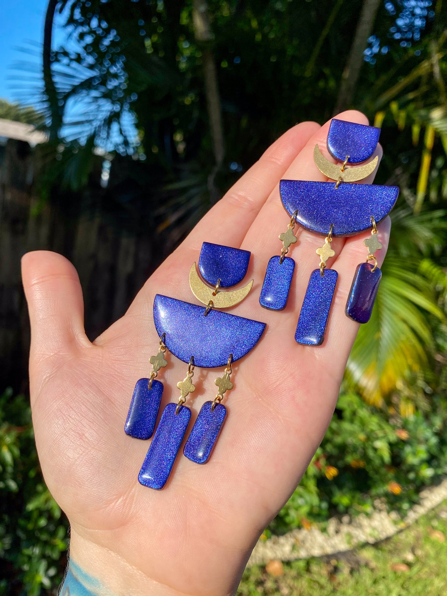 Your Highness Color Shift (Royal Blue/Purple) Earrings