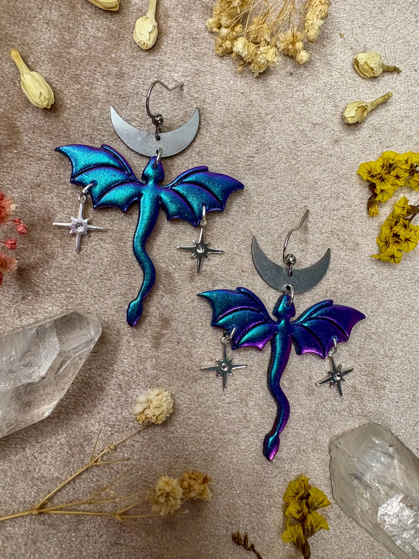 Dragon in Flight Earrings - Blue/Purple Colorshift