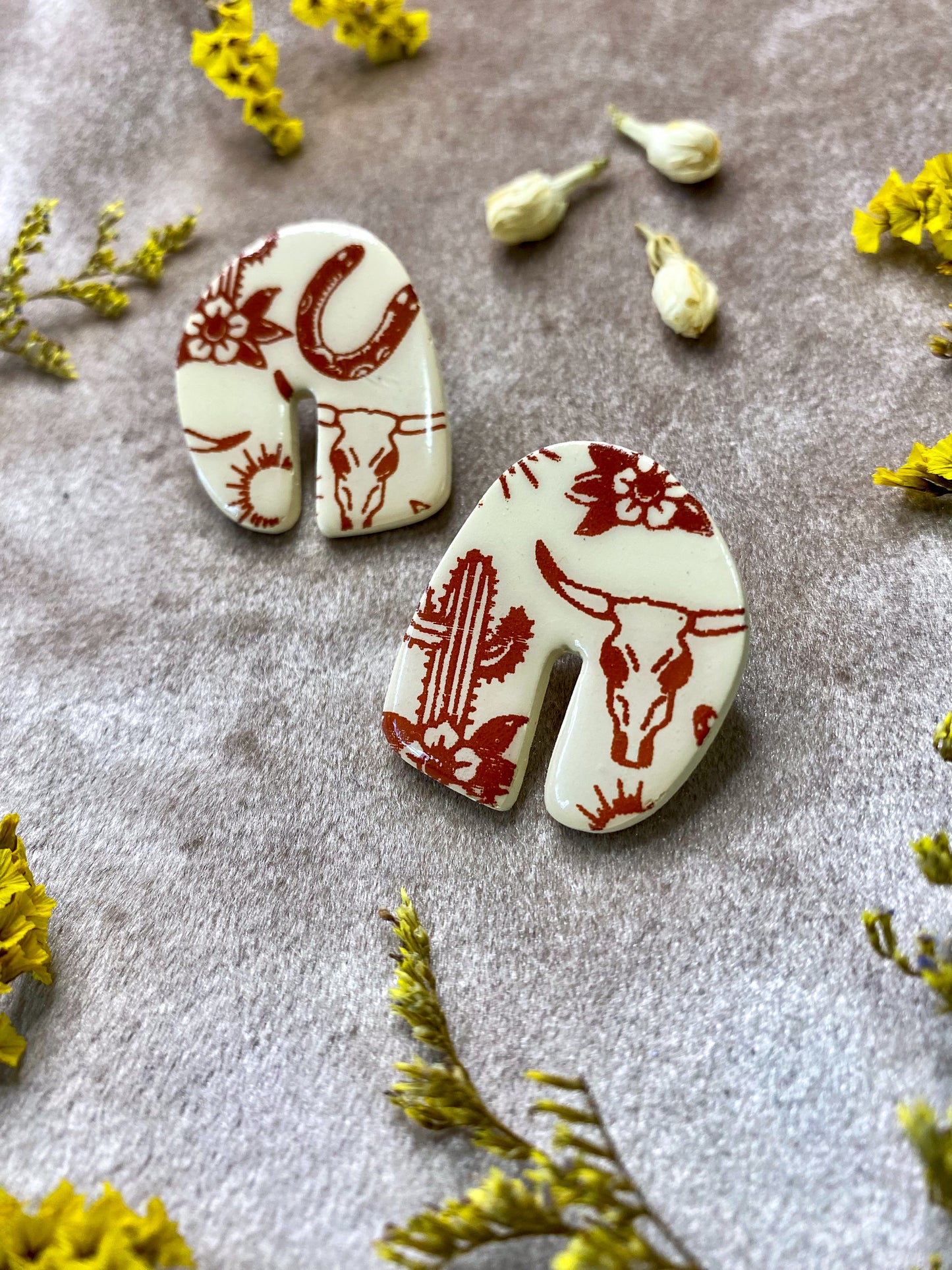 Ivory Western Arch Stud Earrings