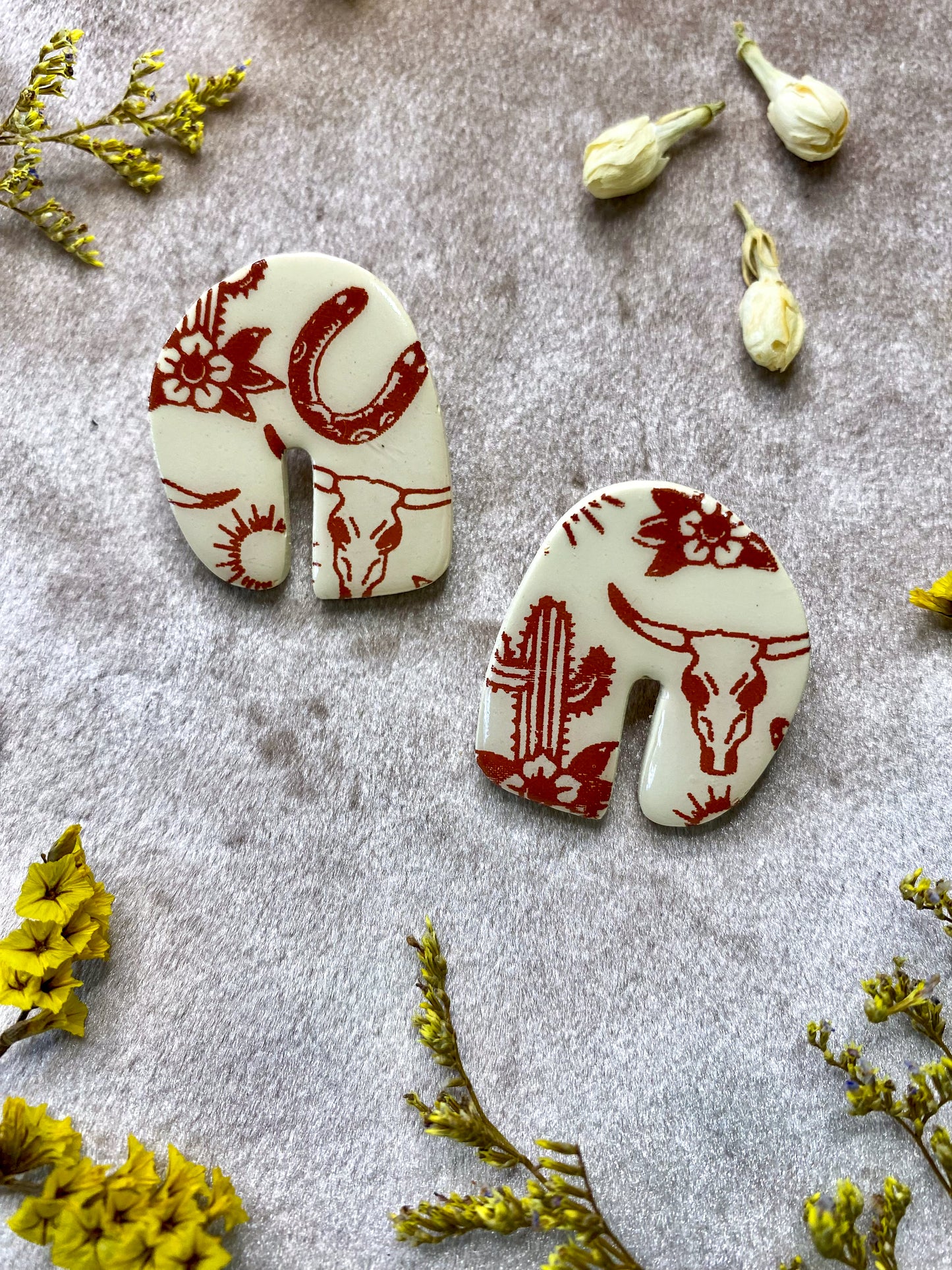 Ivory Western Arch Stud Earrings
