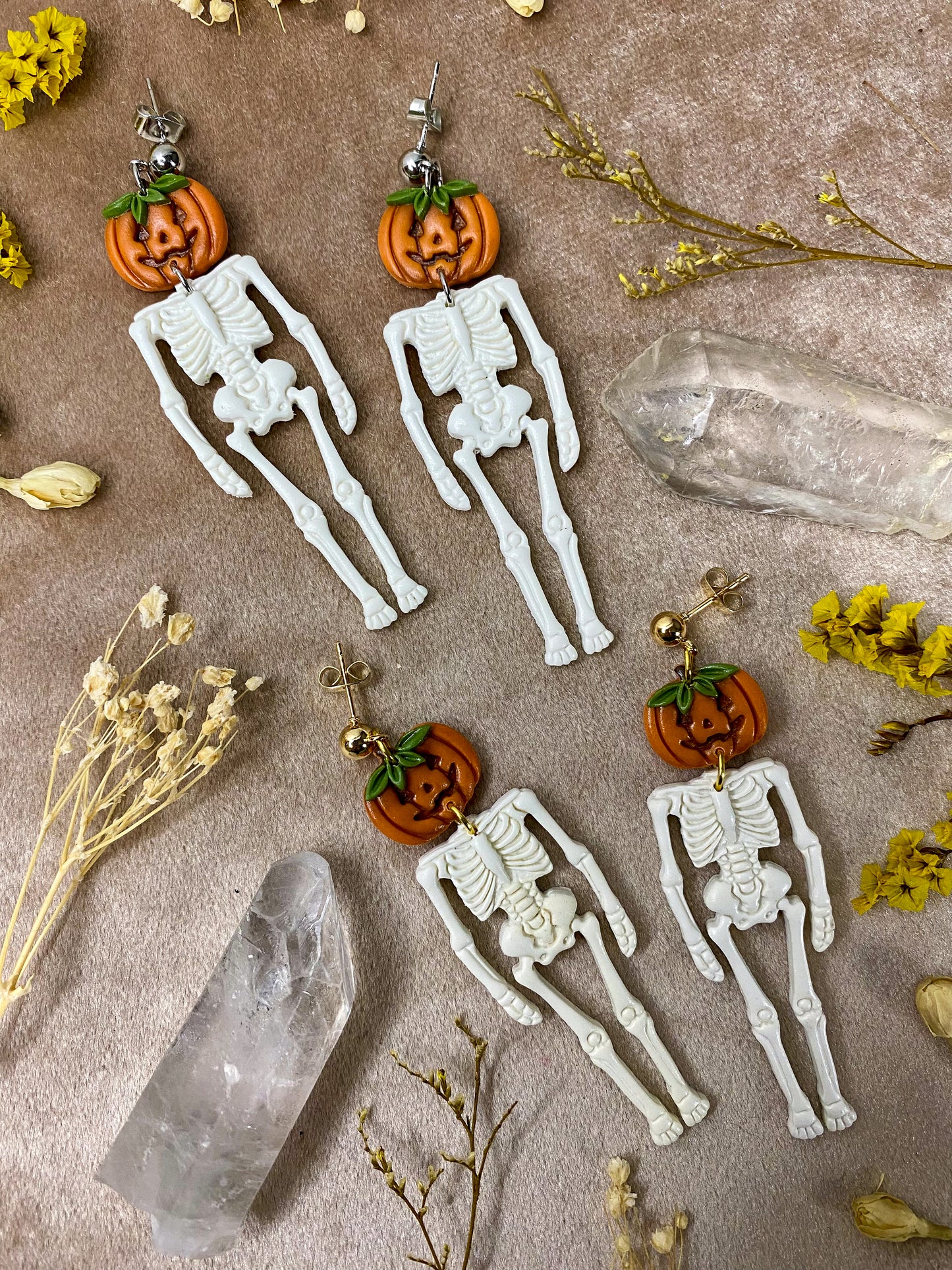 Chunky Ghostie Midi Earrings