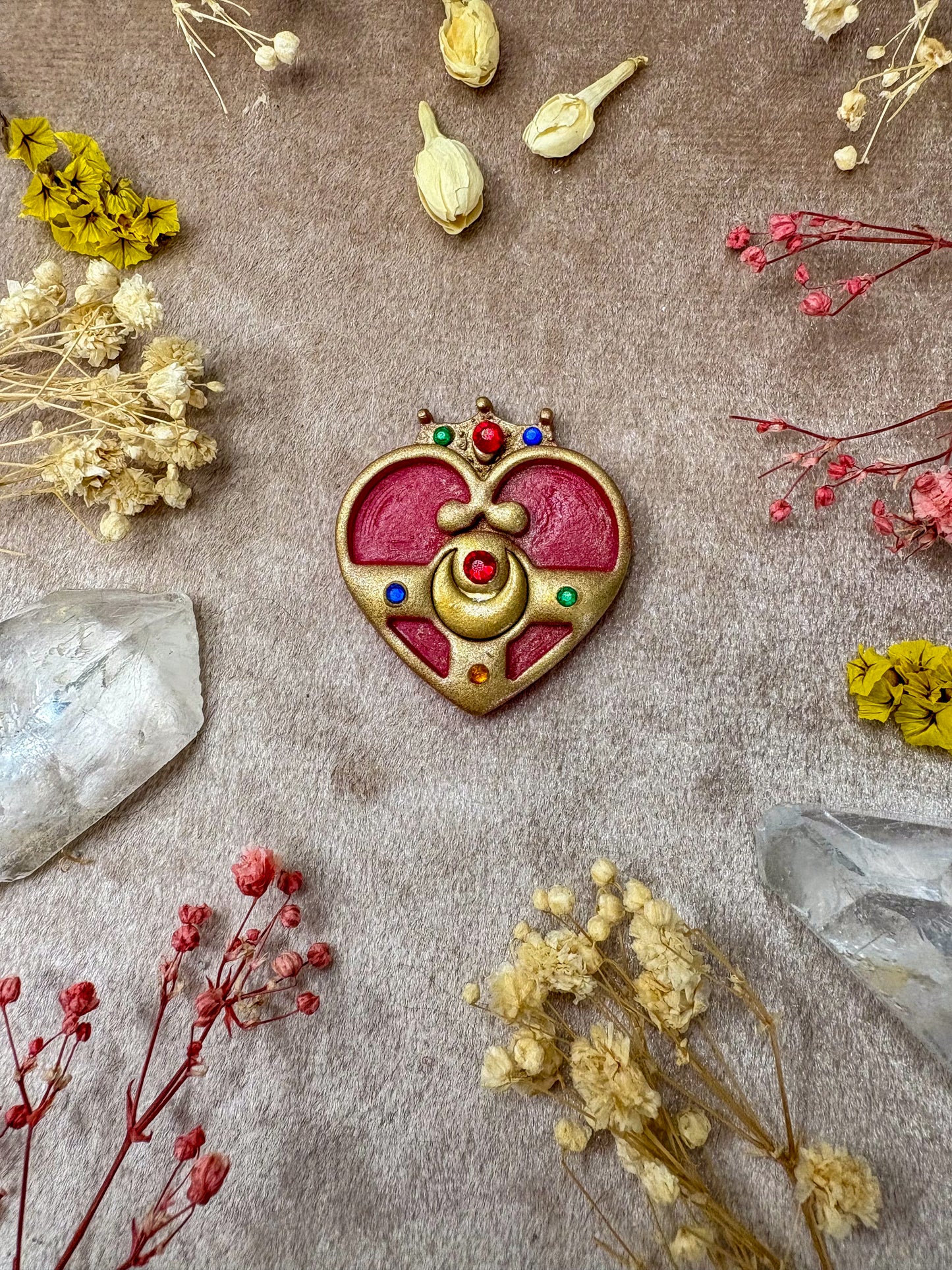 Heart Gem Compact Pin