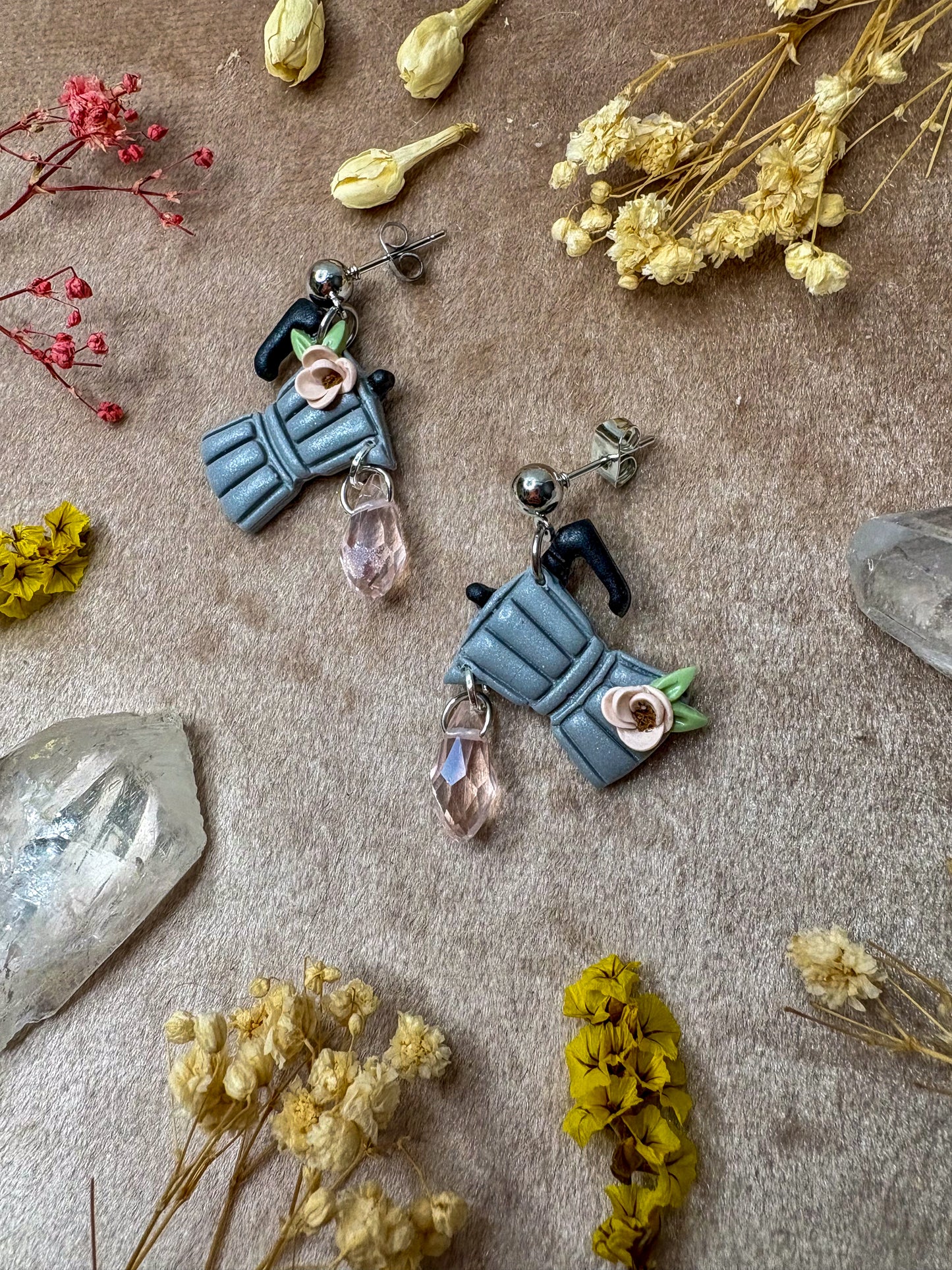 Drop of Coffee Midi Earrings (Gray)