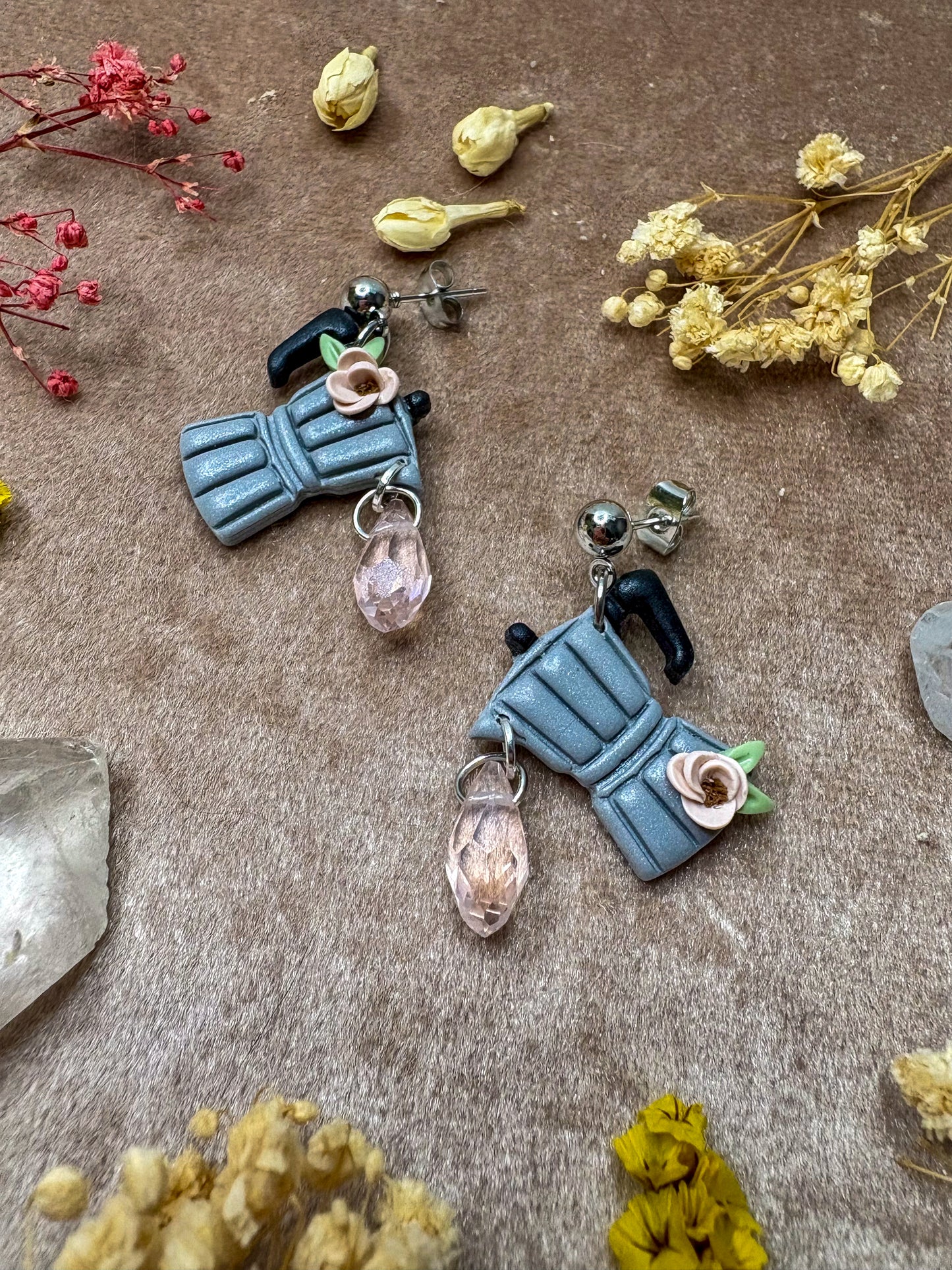Drop of Coffee Midi Earrings (Gray)