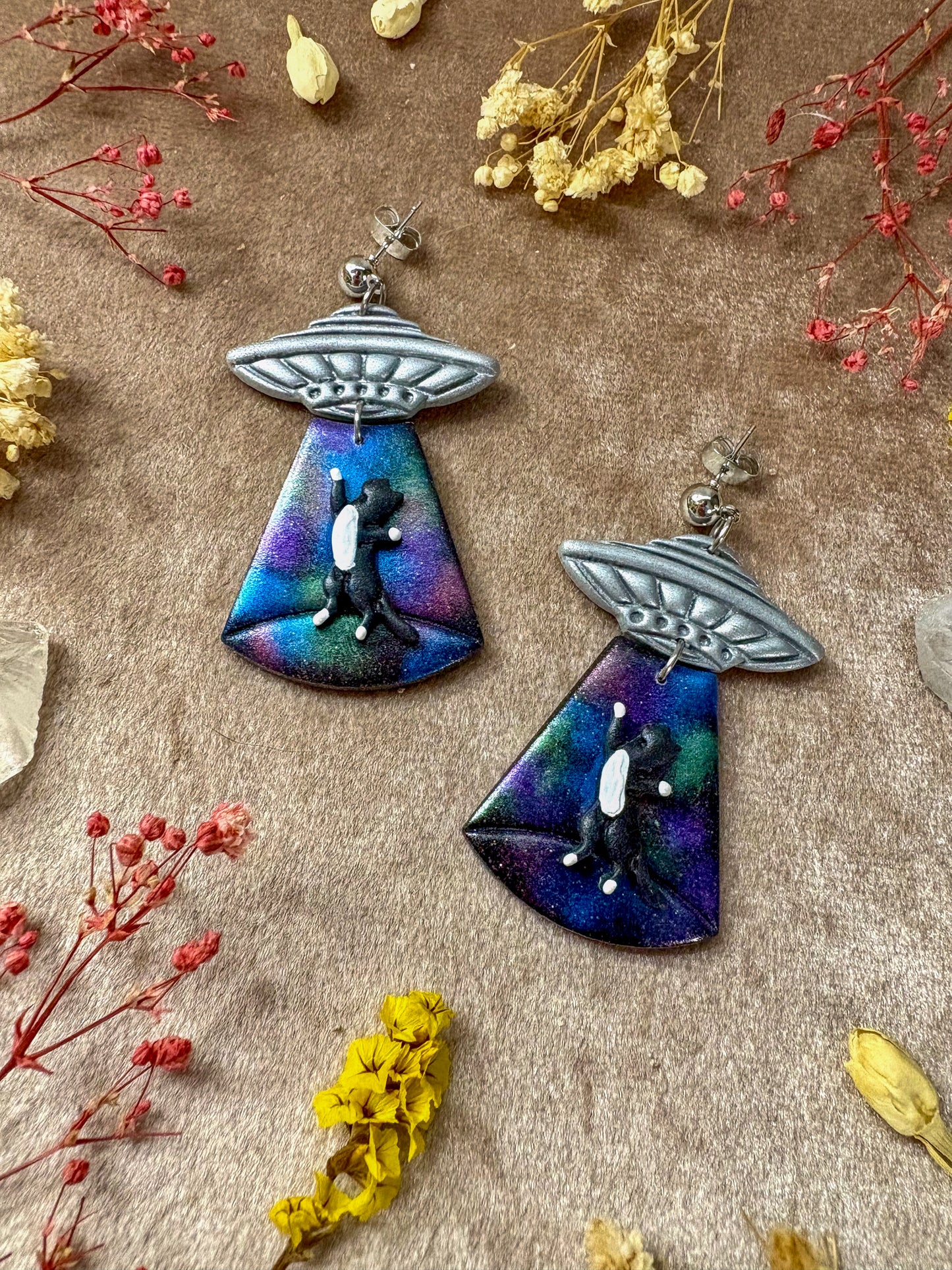 Cat Abduction Earrings (Tuxedo)