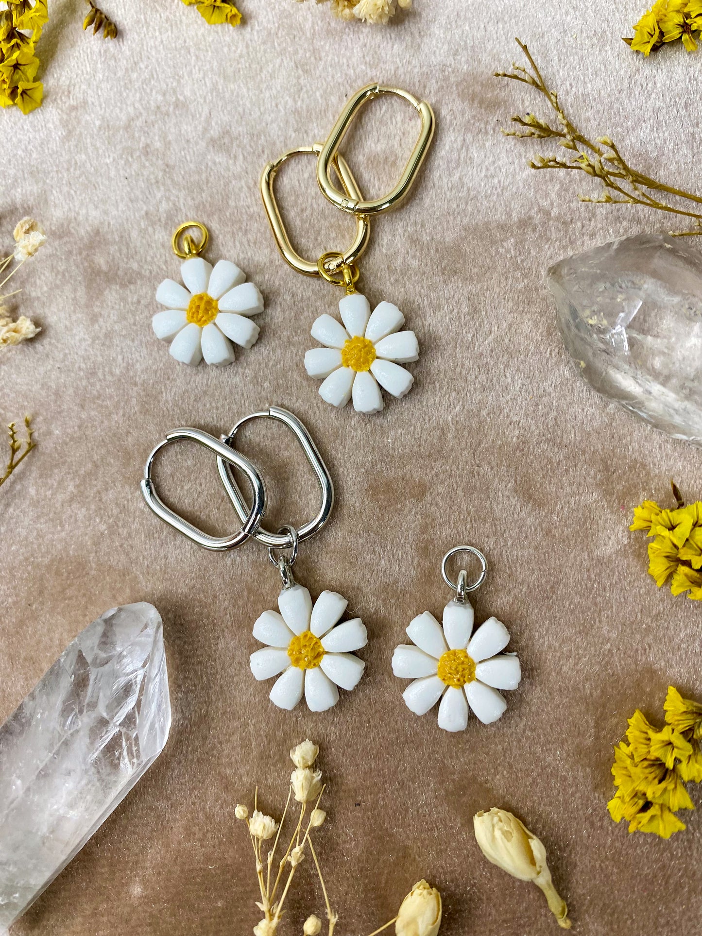 Daisy Charm