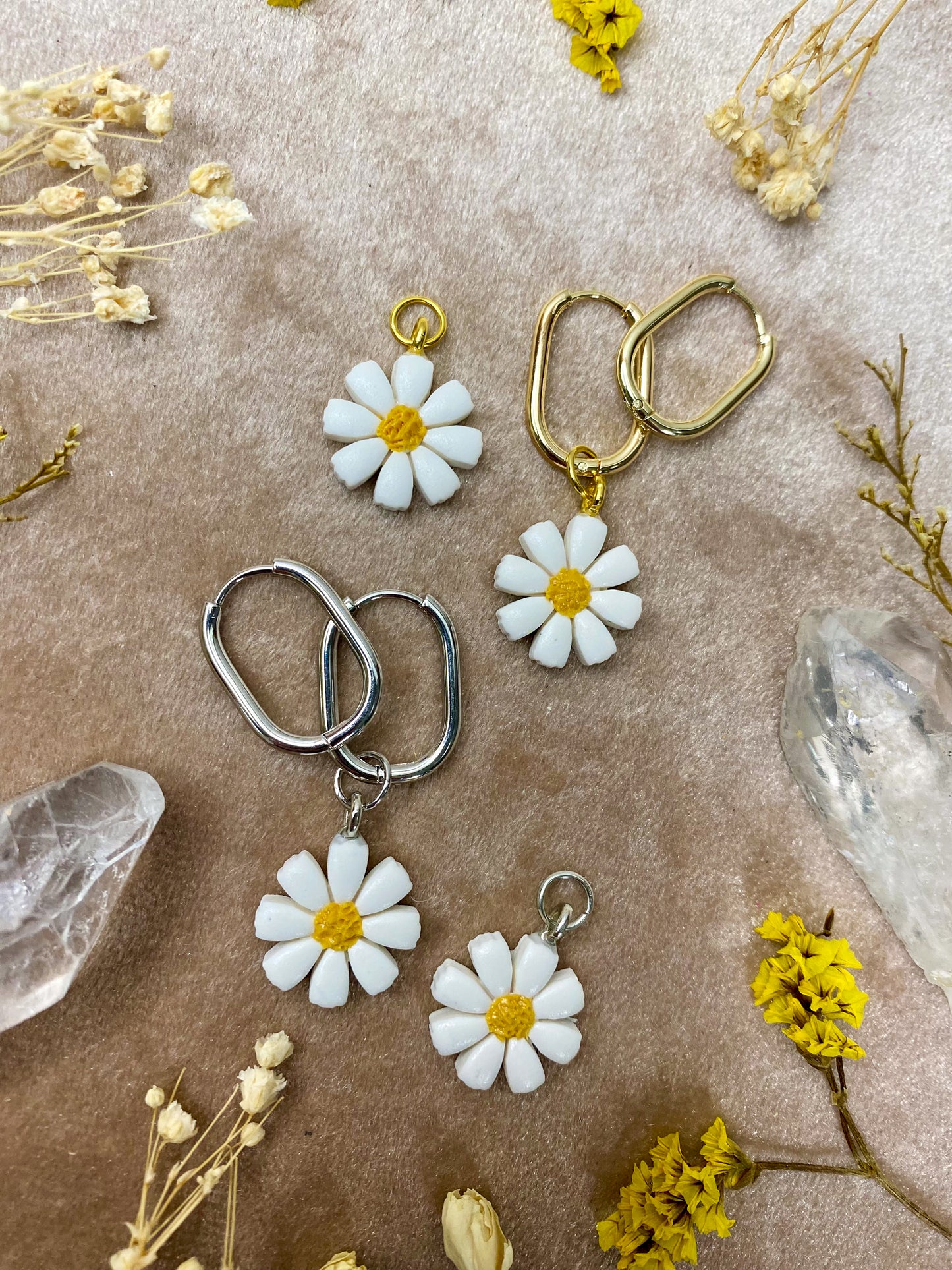 Daisy Charm