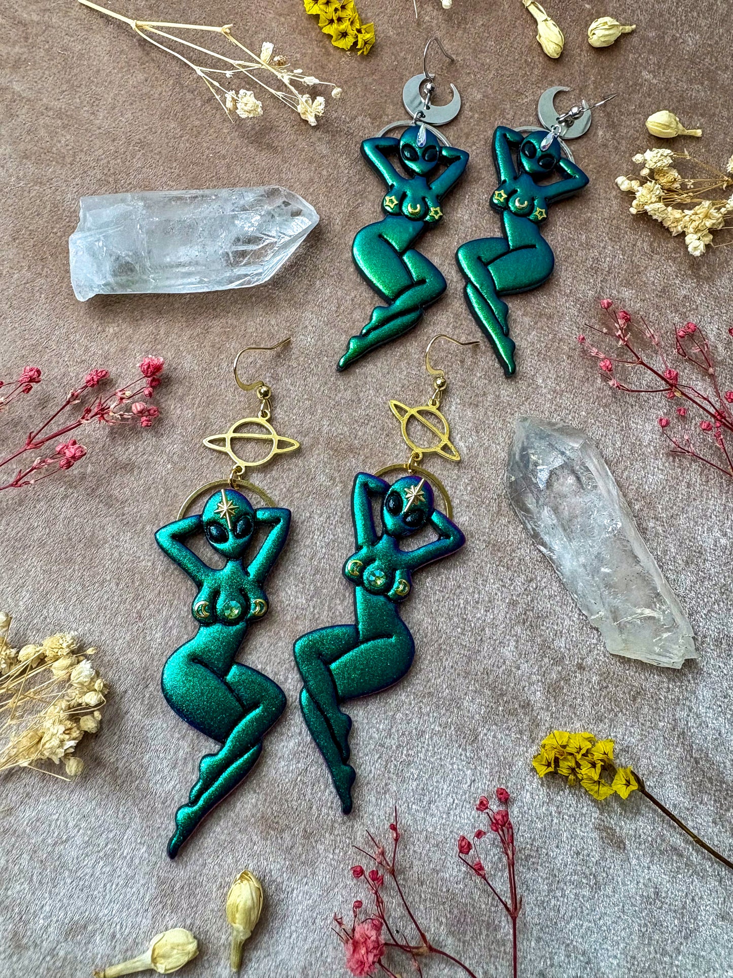 Alien Pin-Up Earrings