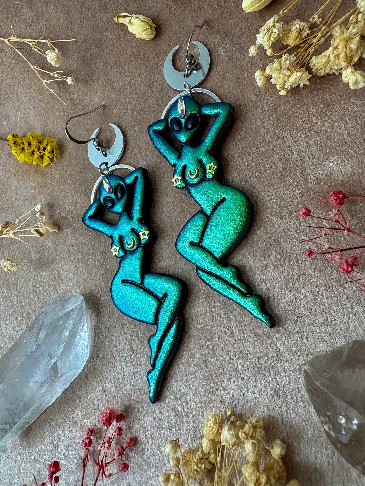 Alien Pin-Up Earrings