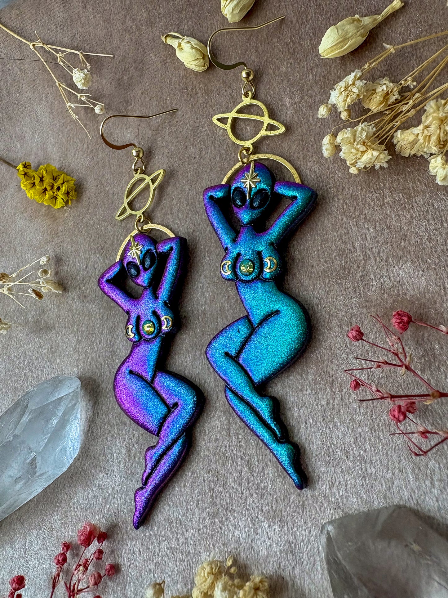 Alien Pin-Up Earrings