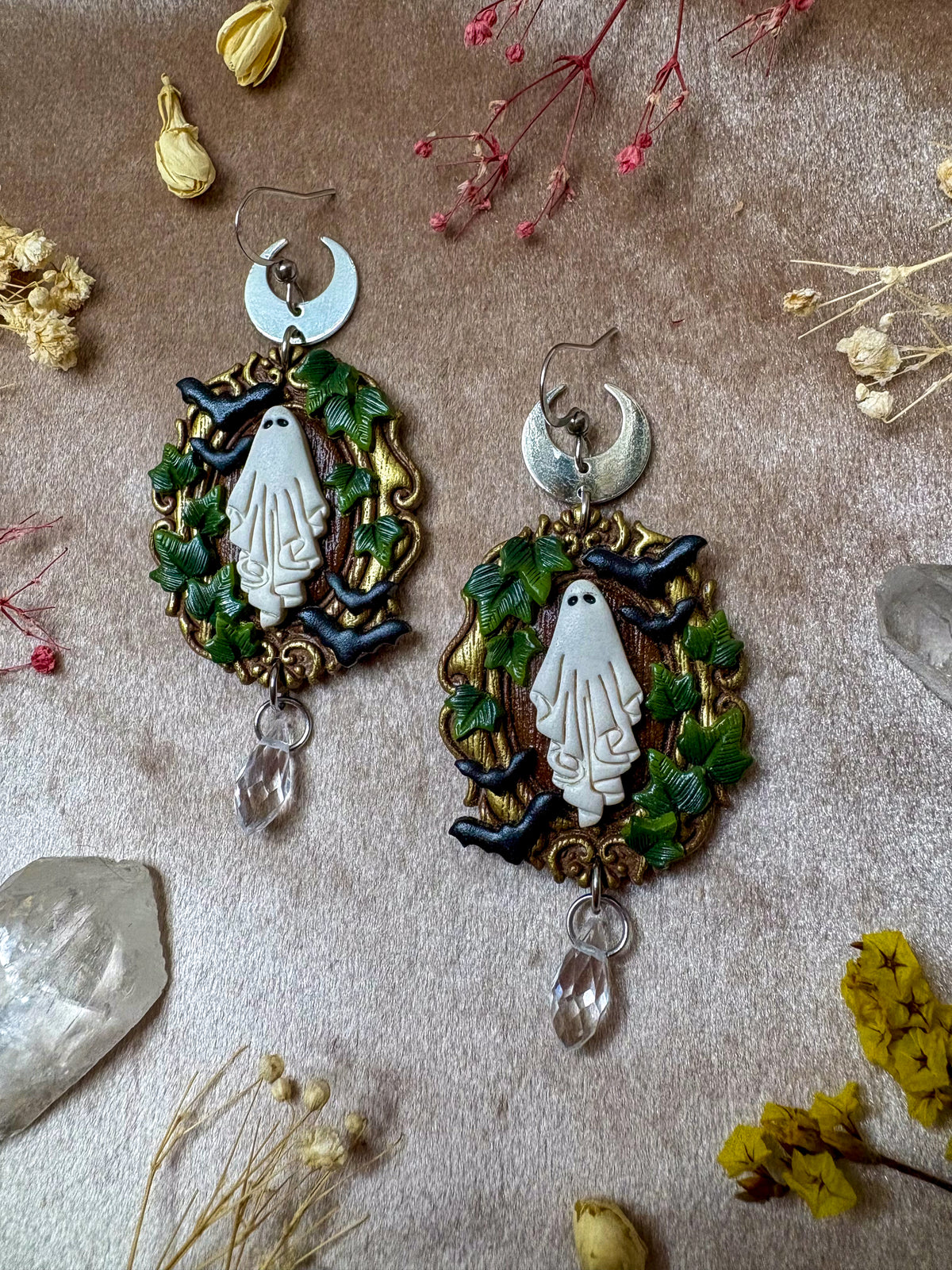 Leafy Ghost Frame Earrings