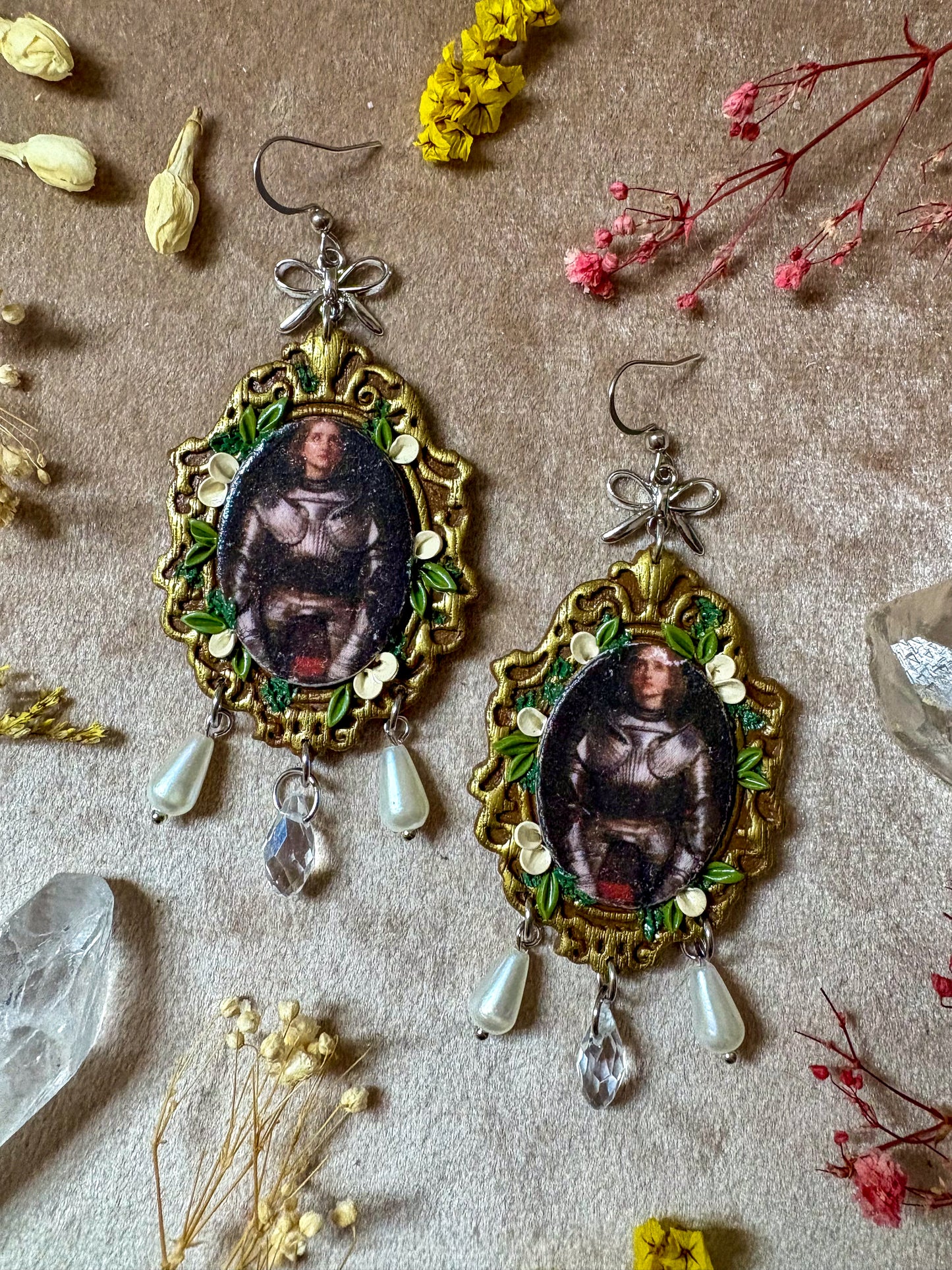 Millais' "Joan of Arc" Frame Earrings