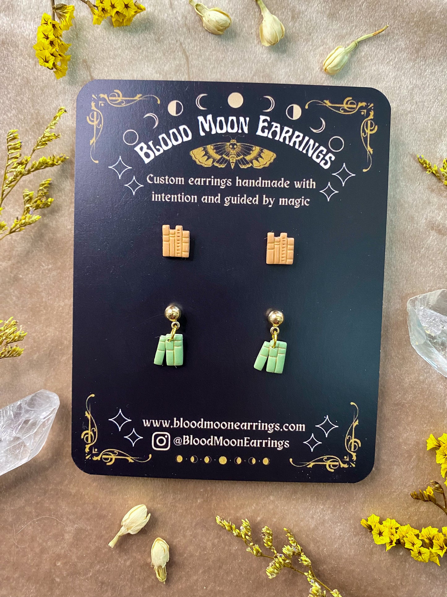 Mini Books Dangle and Stud Pack