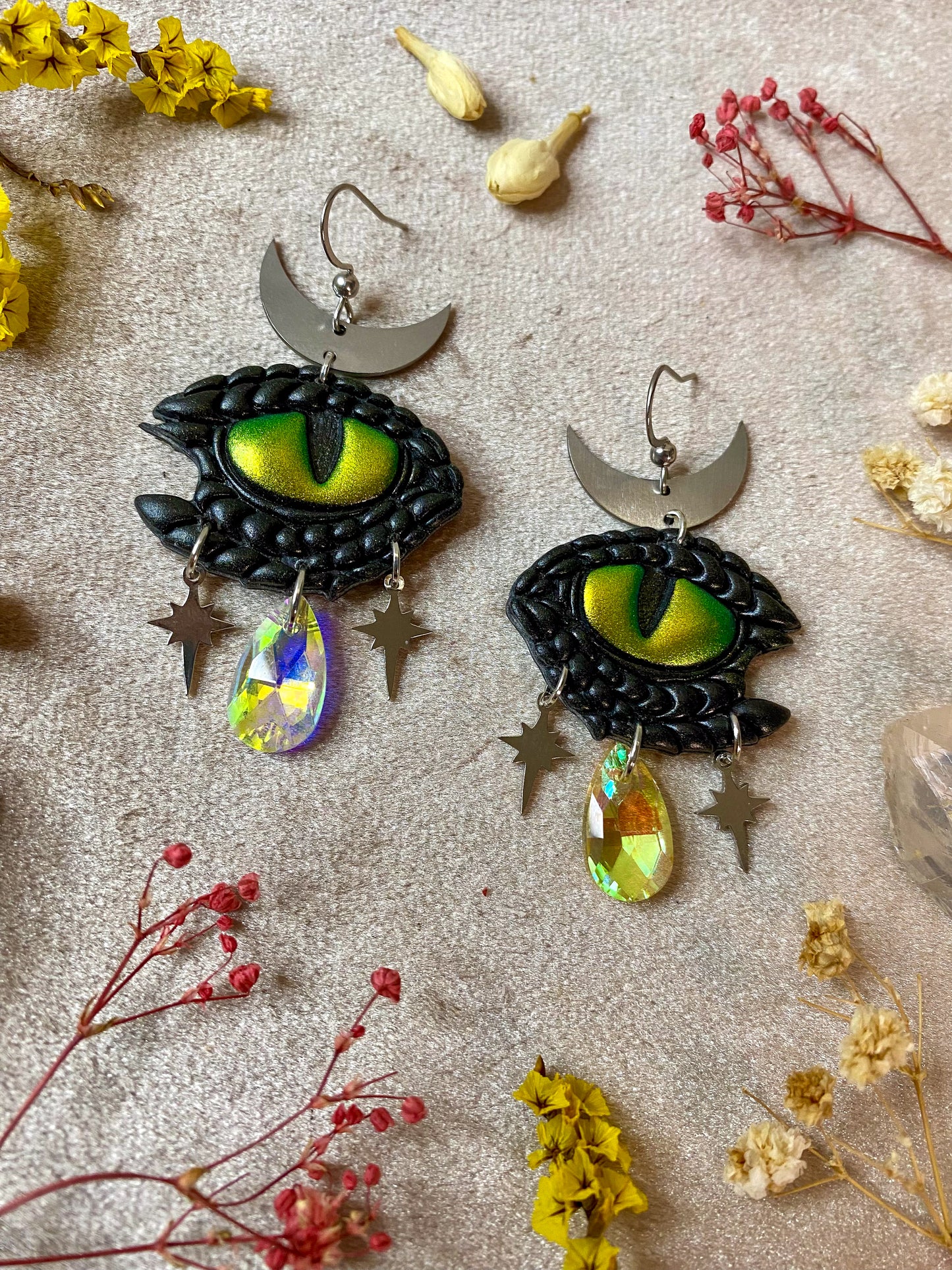 Dragon Tears Earrings - Black and Green