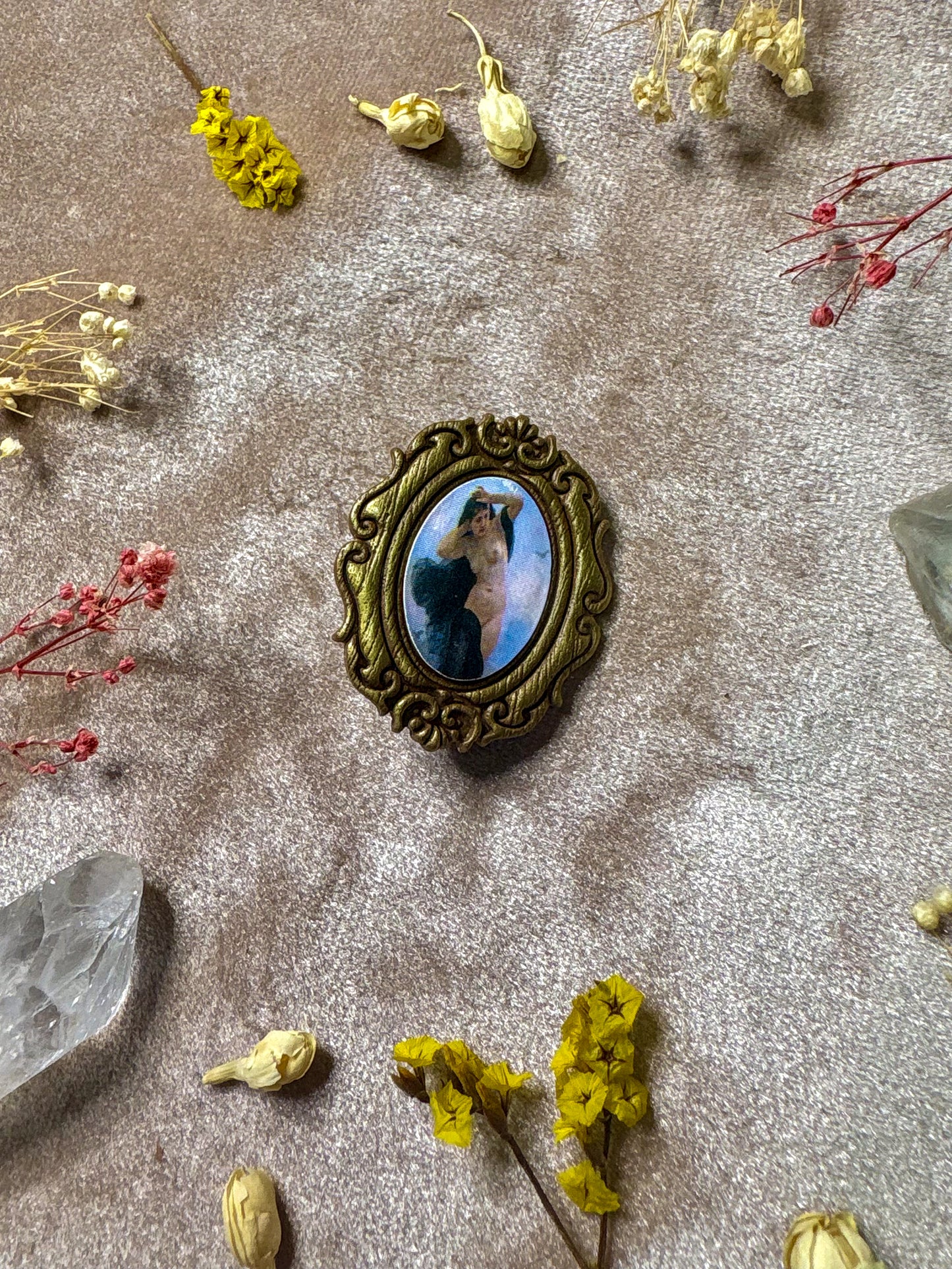 Naked Beauty Art Pin