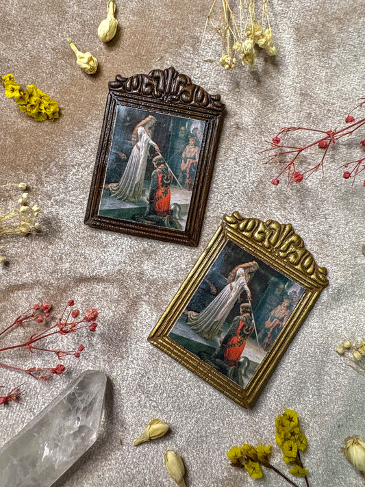 The Accolade Art Pin