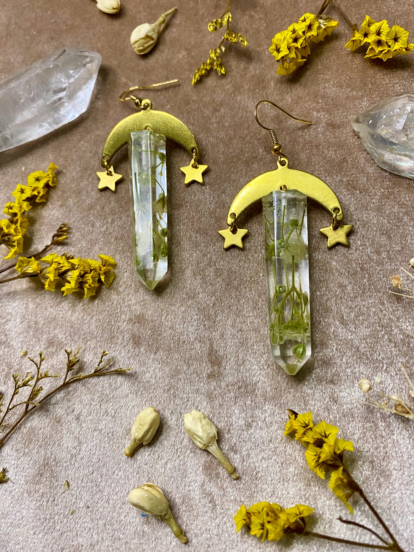 Baby's Breath Crystal Earrings (Gold)