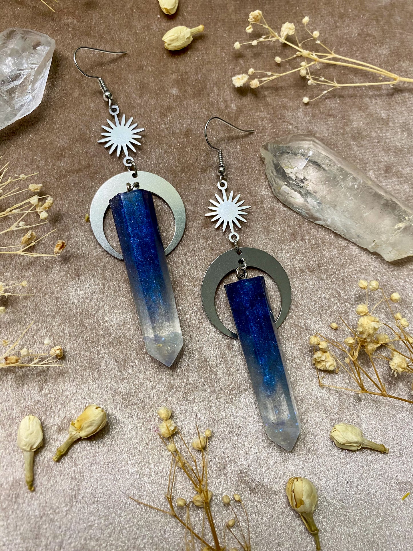 Lapis Heaven Crystal Earrings (Silver)