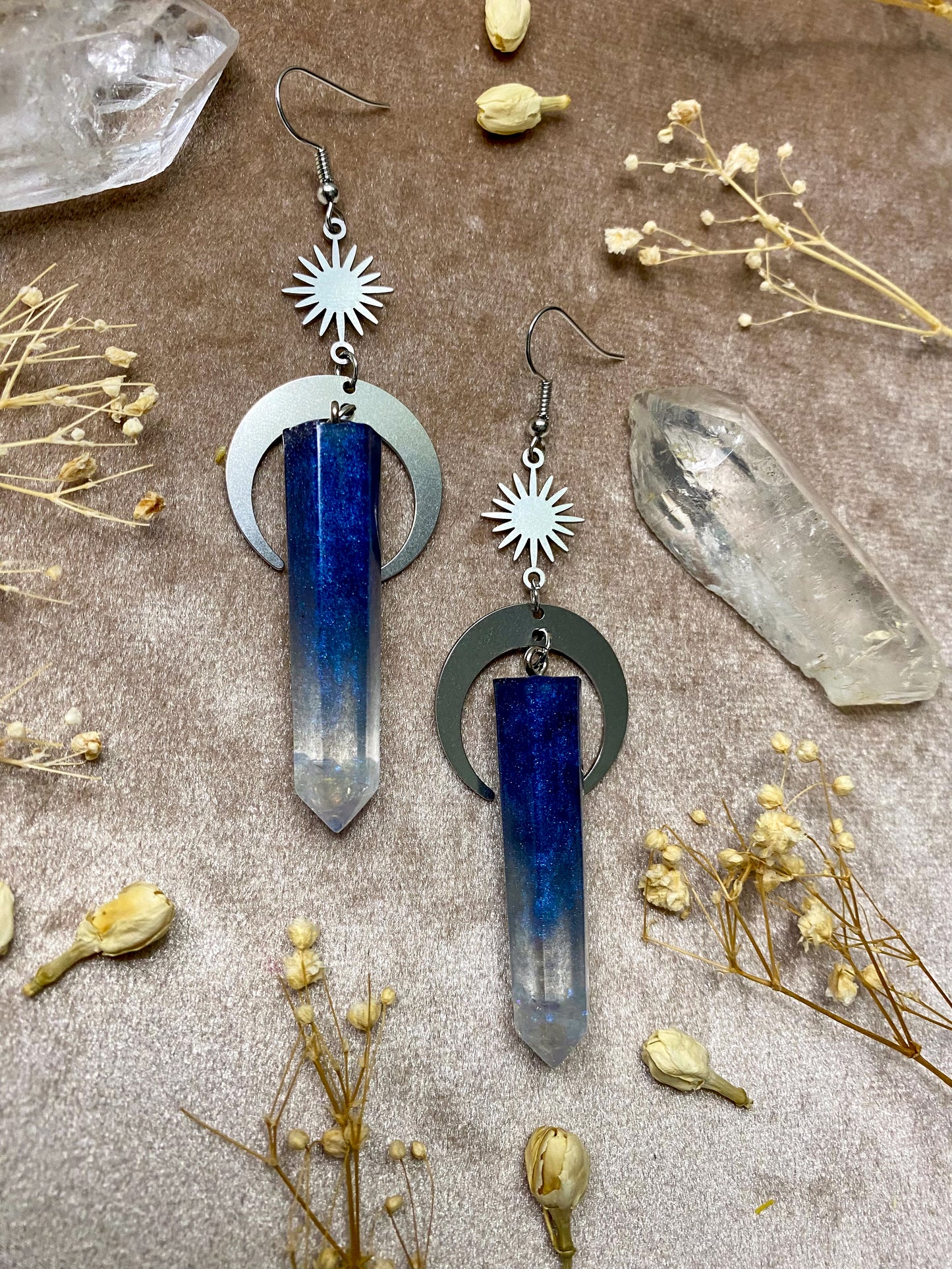 Lapis Heaven Crystal Earrings (Silver)