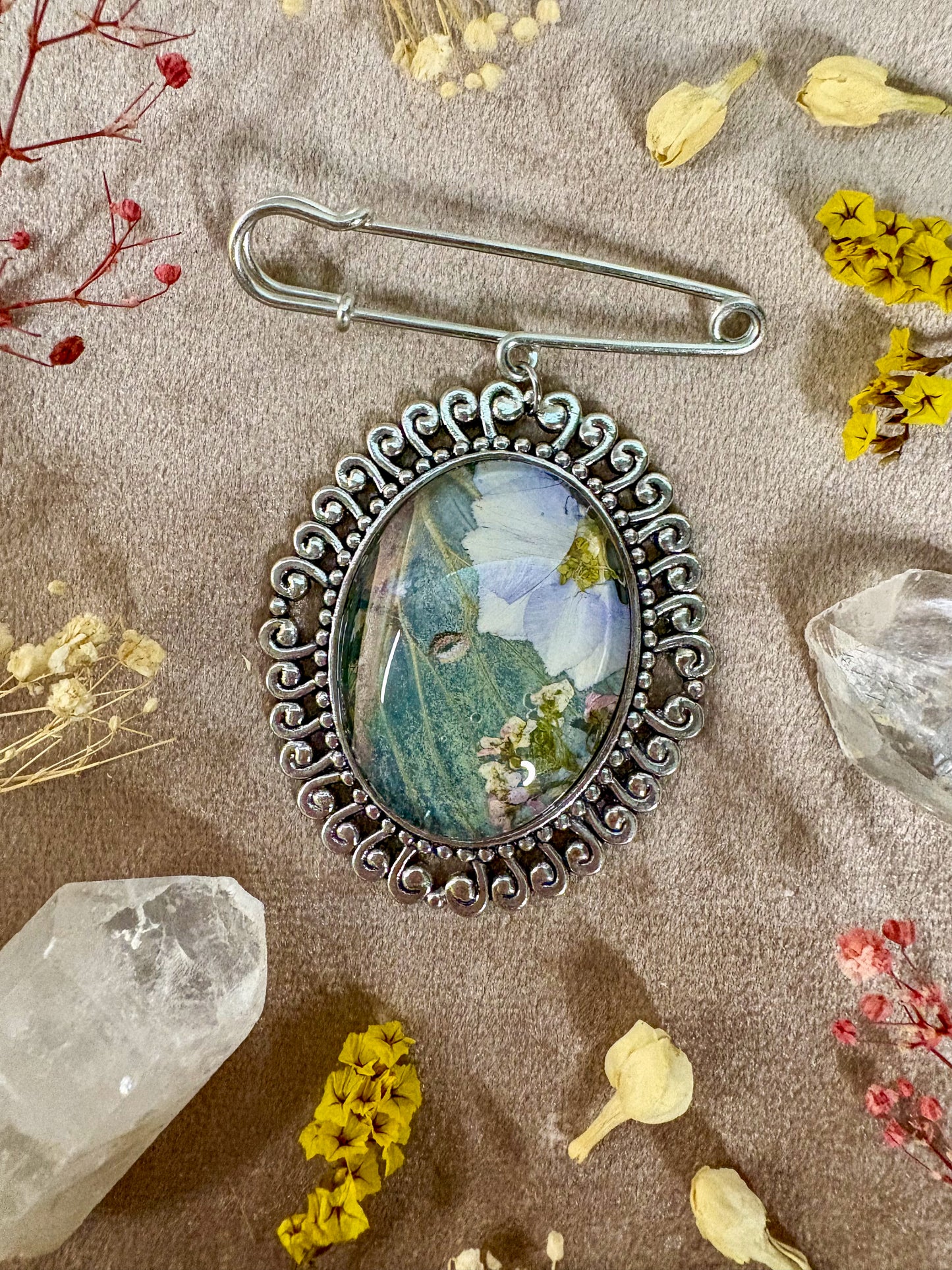 Luna Moth Brooch (large silver)