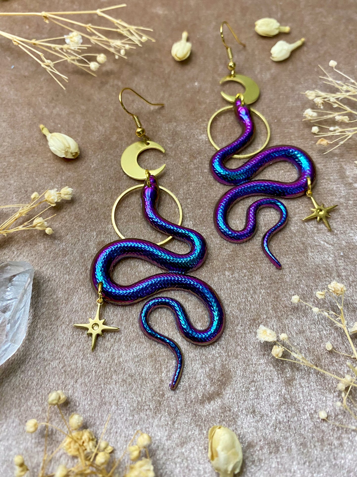 Color-Changing Snake Earrings