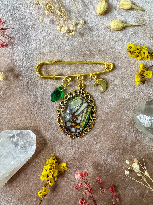Swallowtail Butterfly Brooch (small gold)