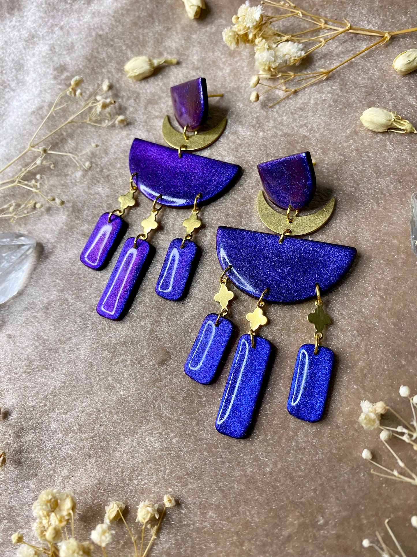 Your Highness Color Shift (Royal Blue/Purple) Earrings