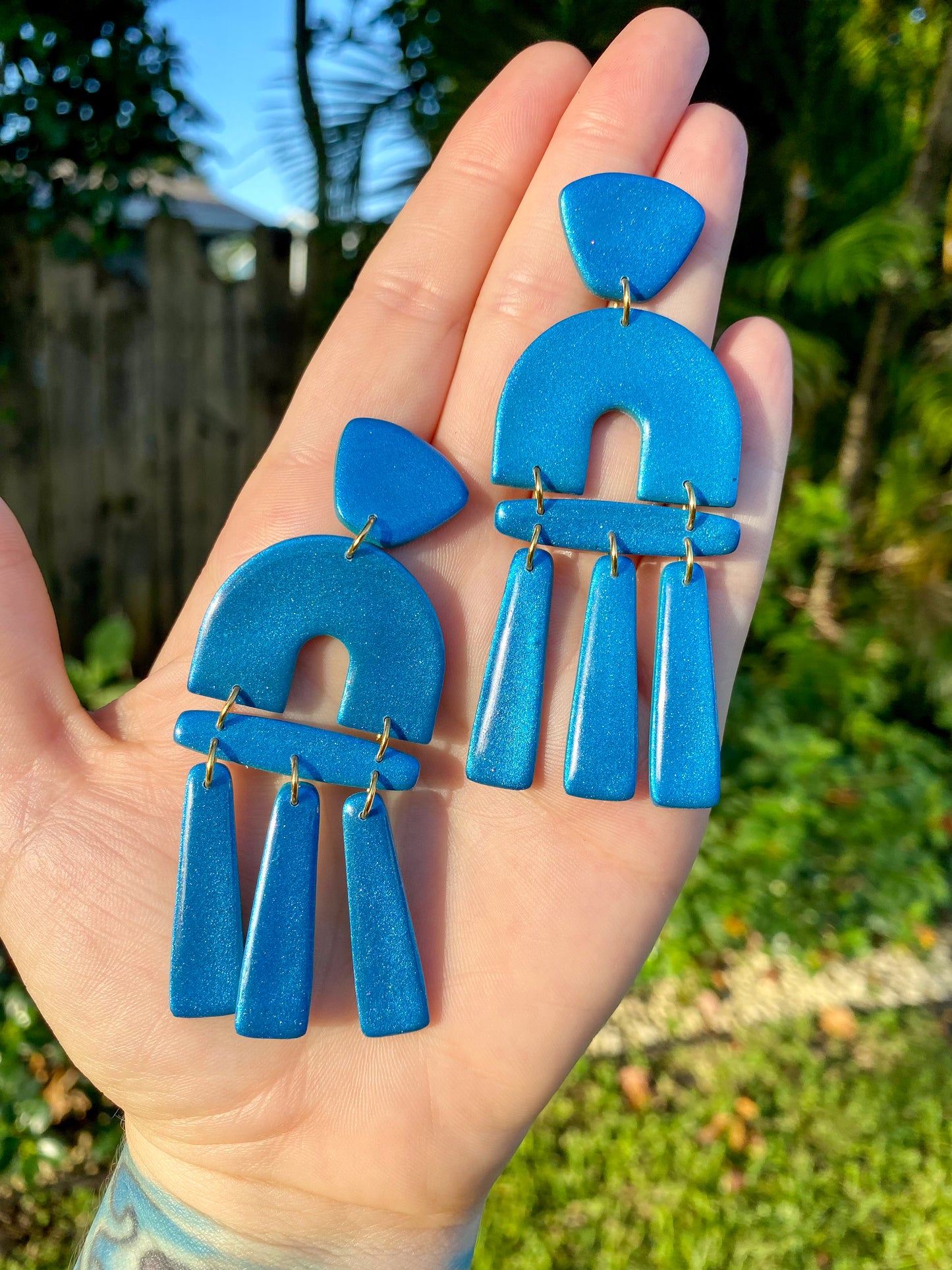 Organic Arch Statement Color Shift (Teal/Blue) Earrings