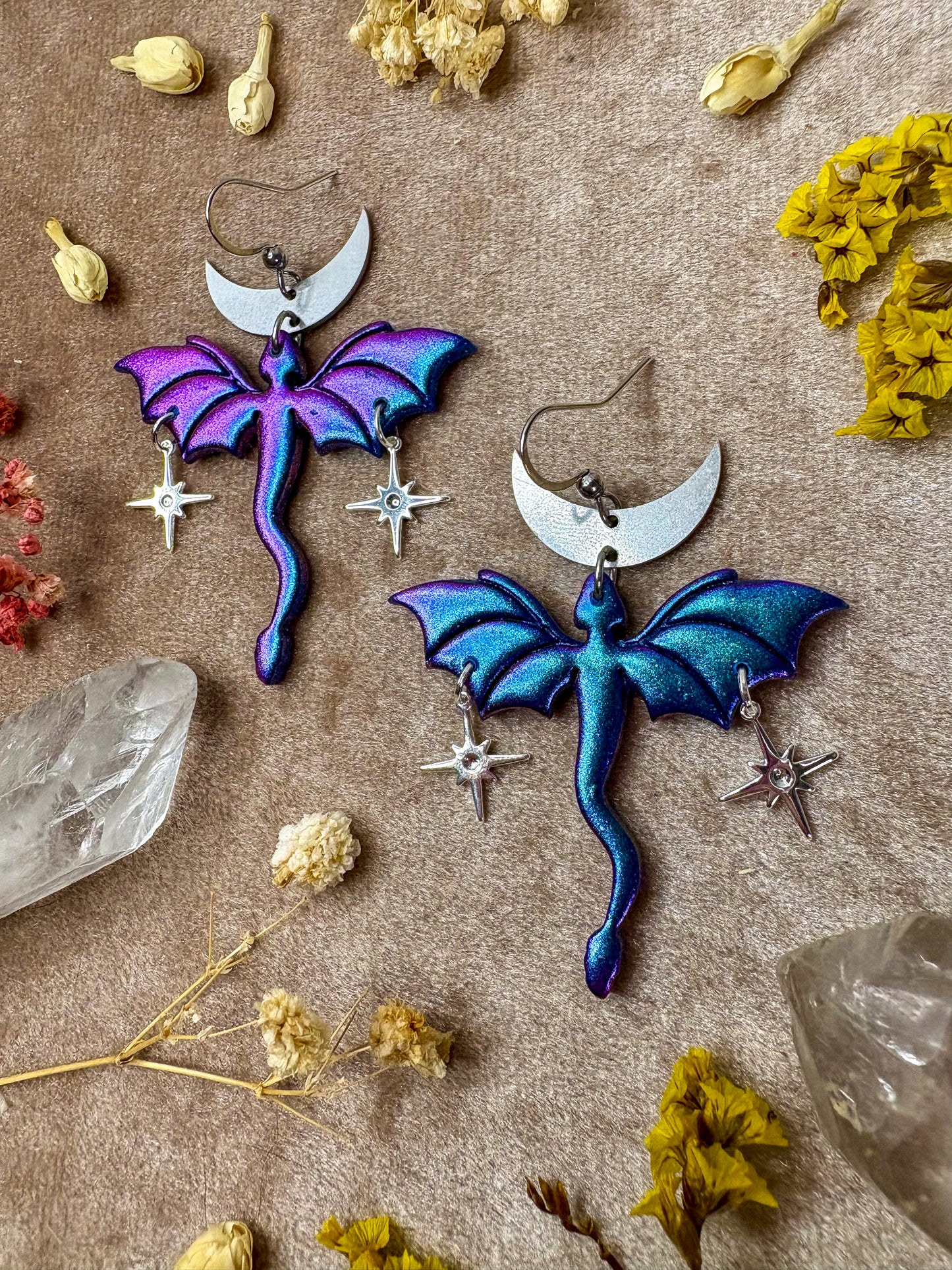 Dragon in Flight Earrings - Blue/Purple Colorshift