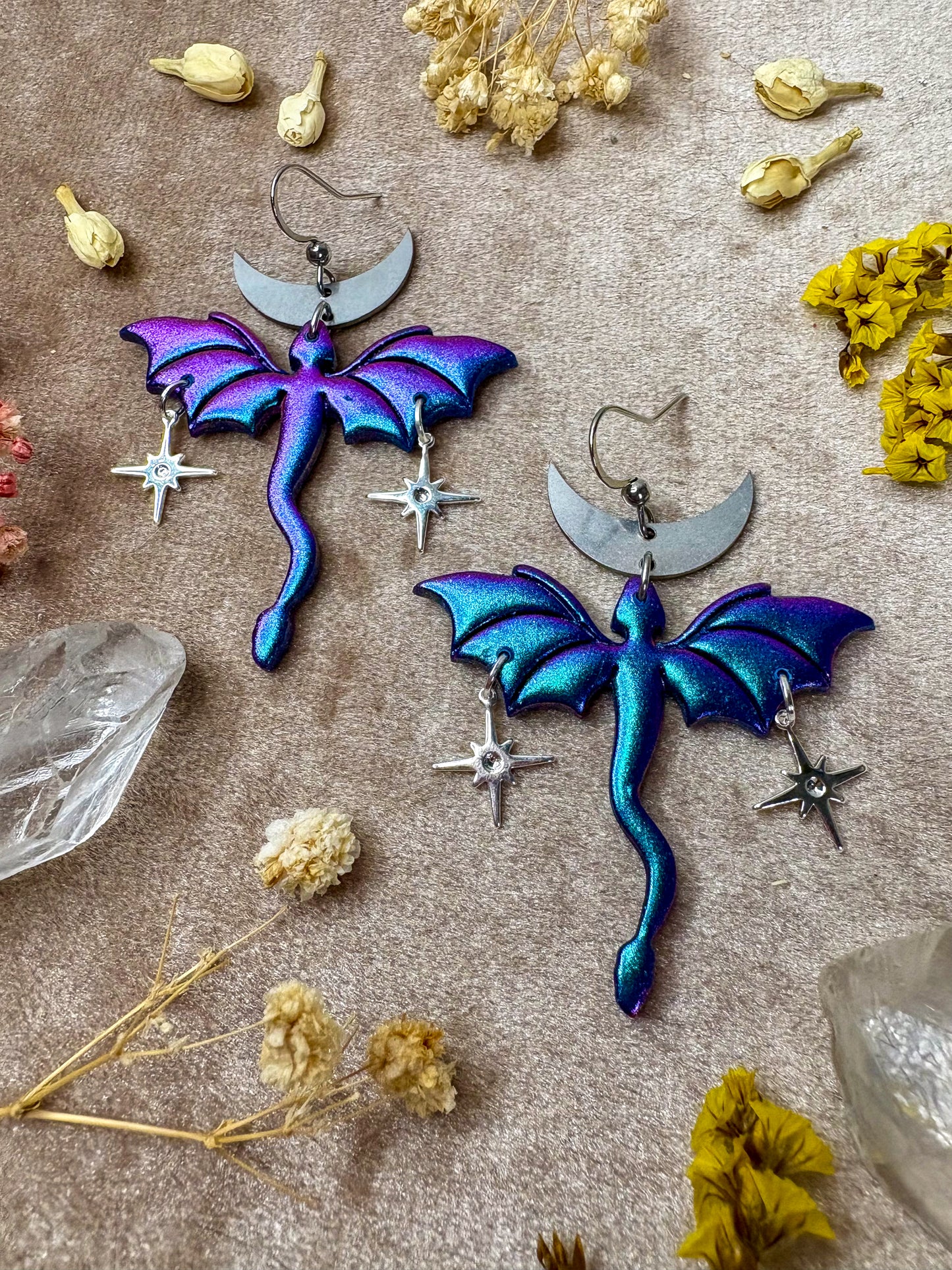 Dragon in Flight Earrings - Blue/Purple Colorshift