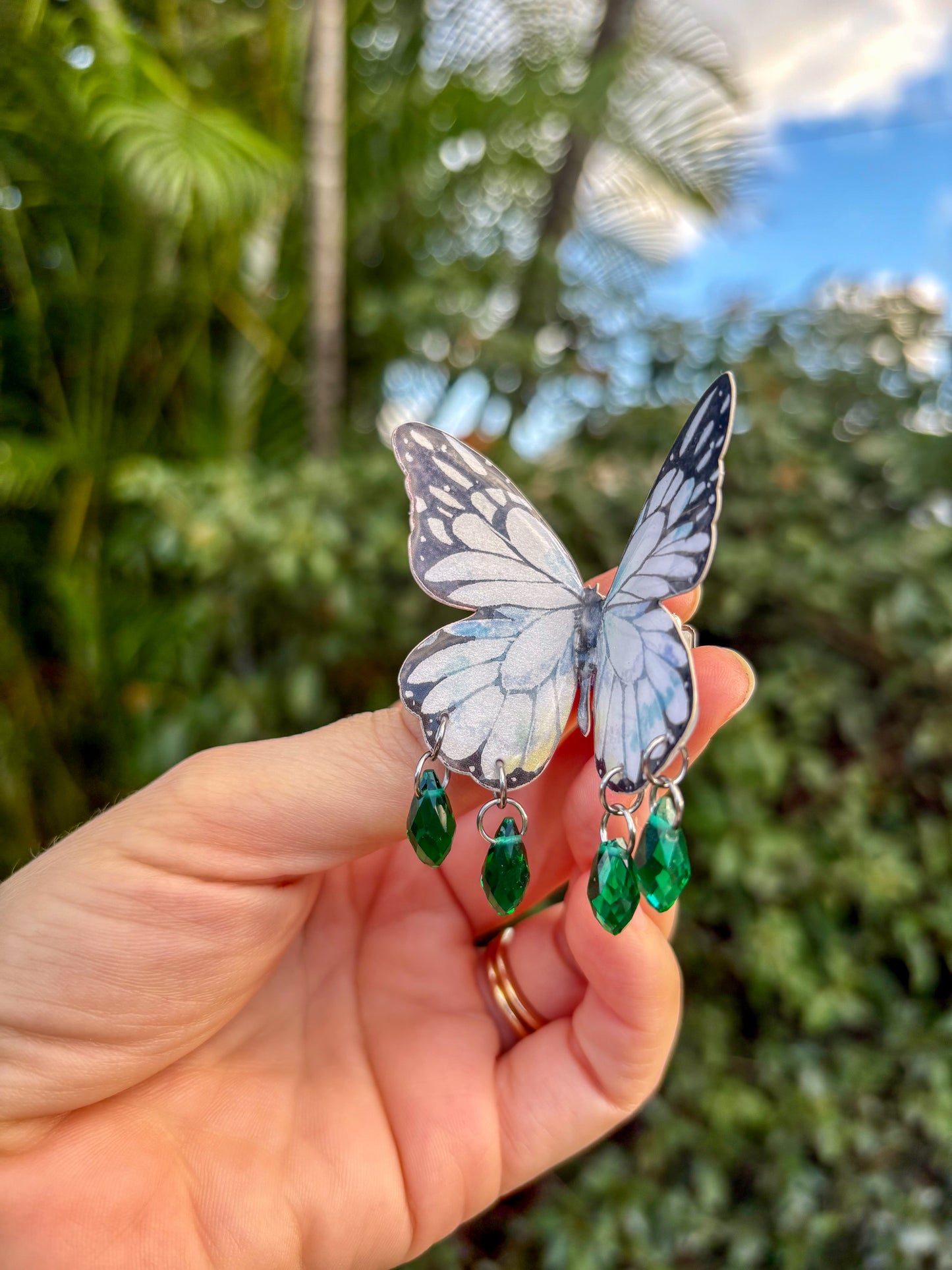 Pieridae White and Black Butterfly Alternate Hair Clip