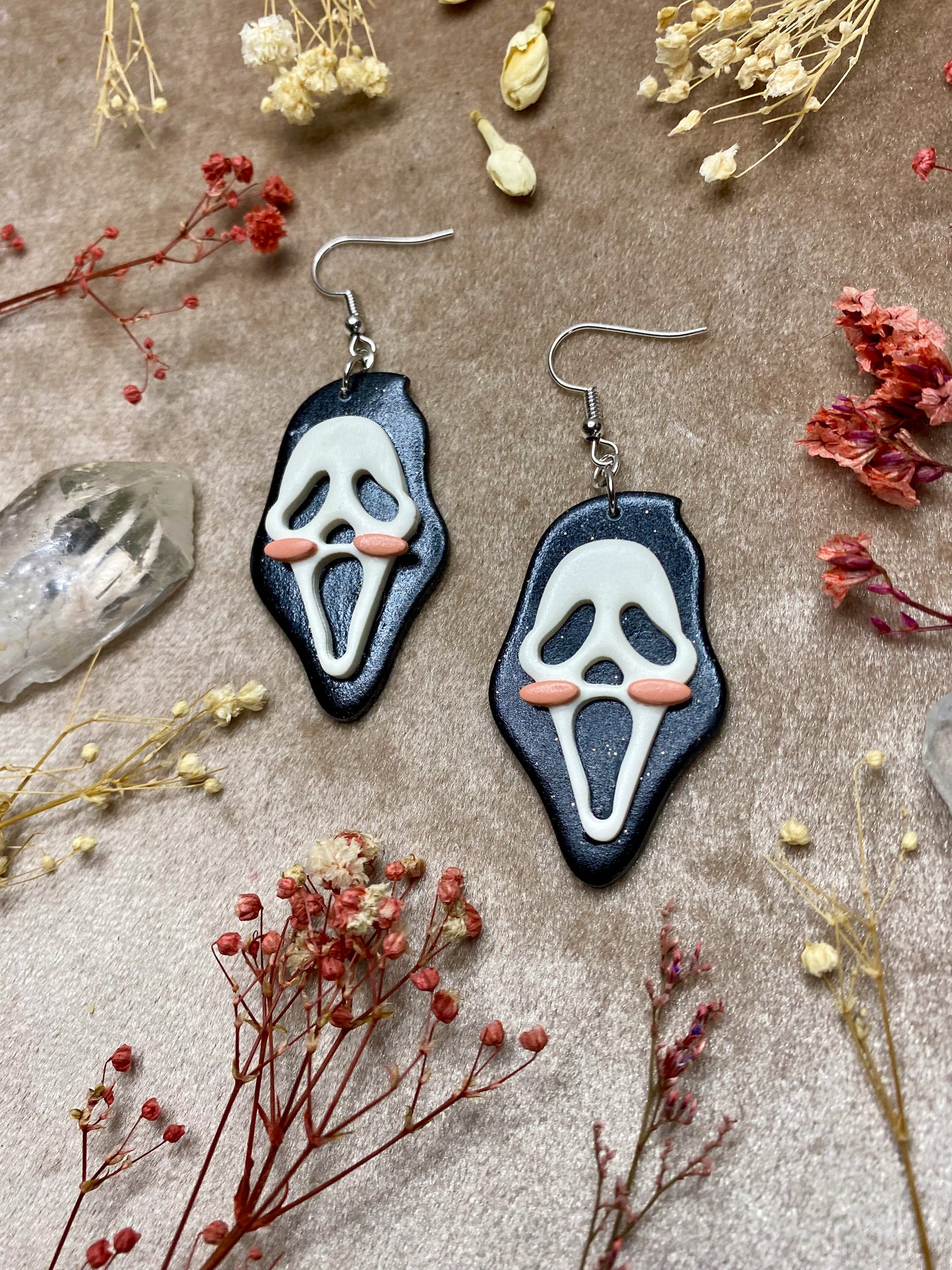 Kawaii Ghost Face Earrings