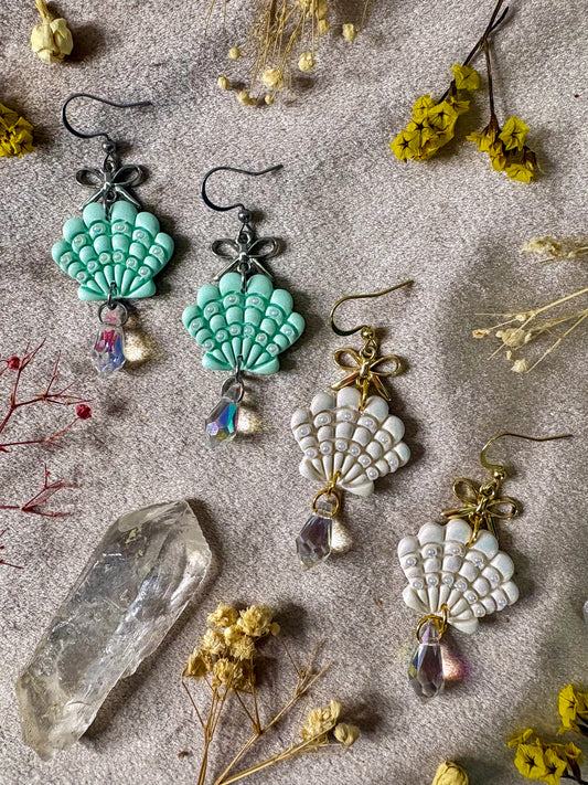 Pearly Seashell Earrings
