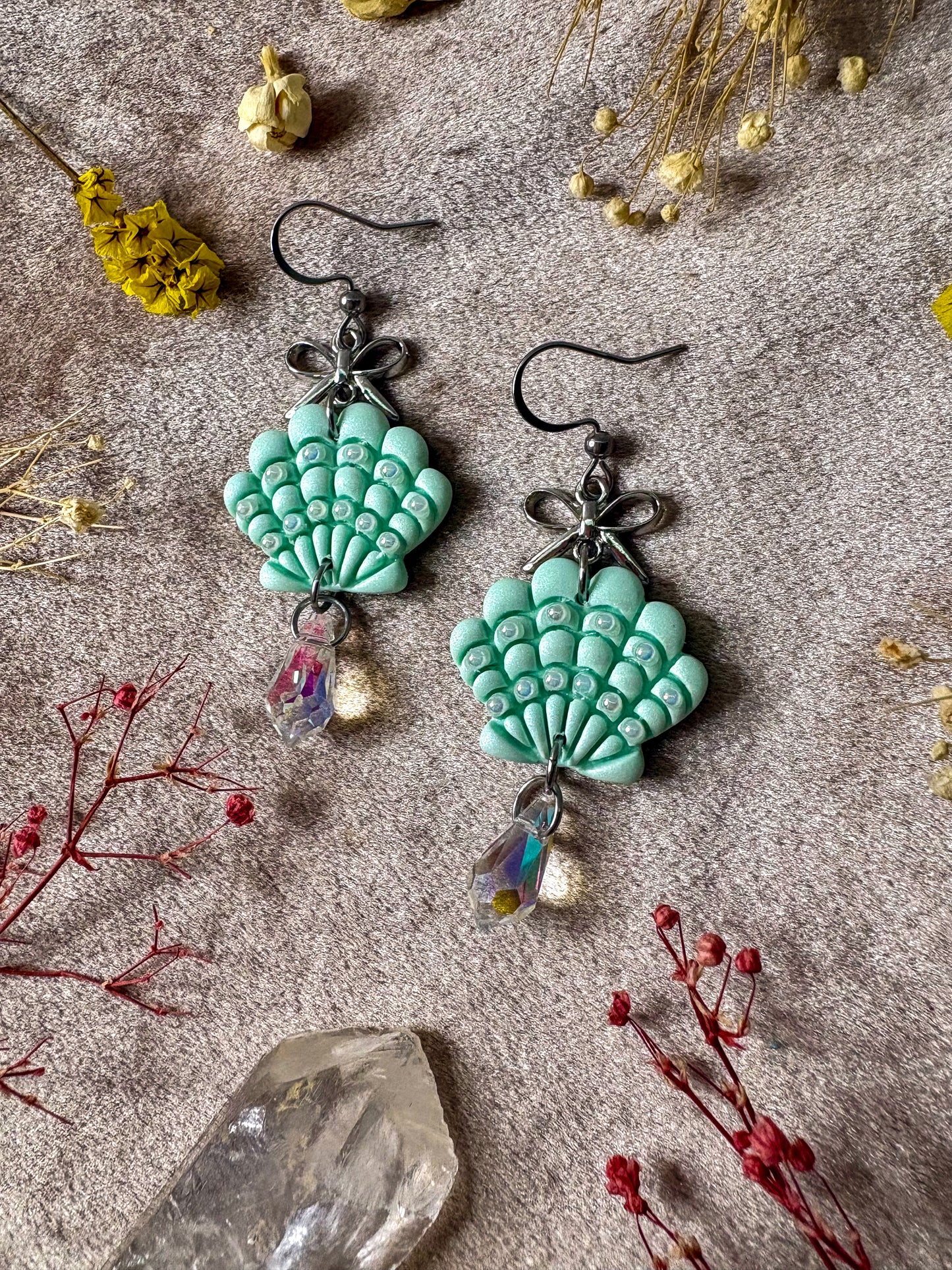 Pearly Seashell Earrings