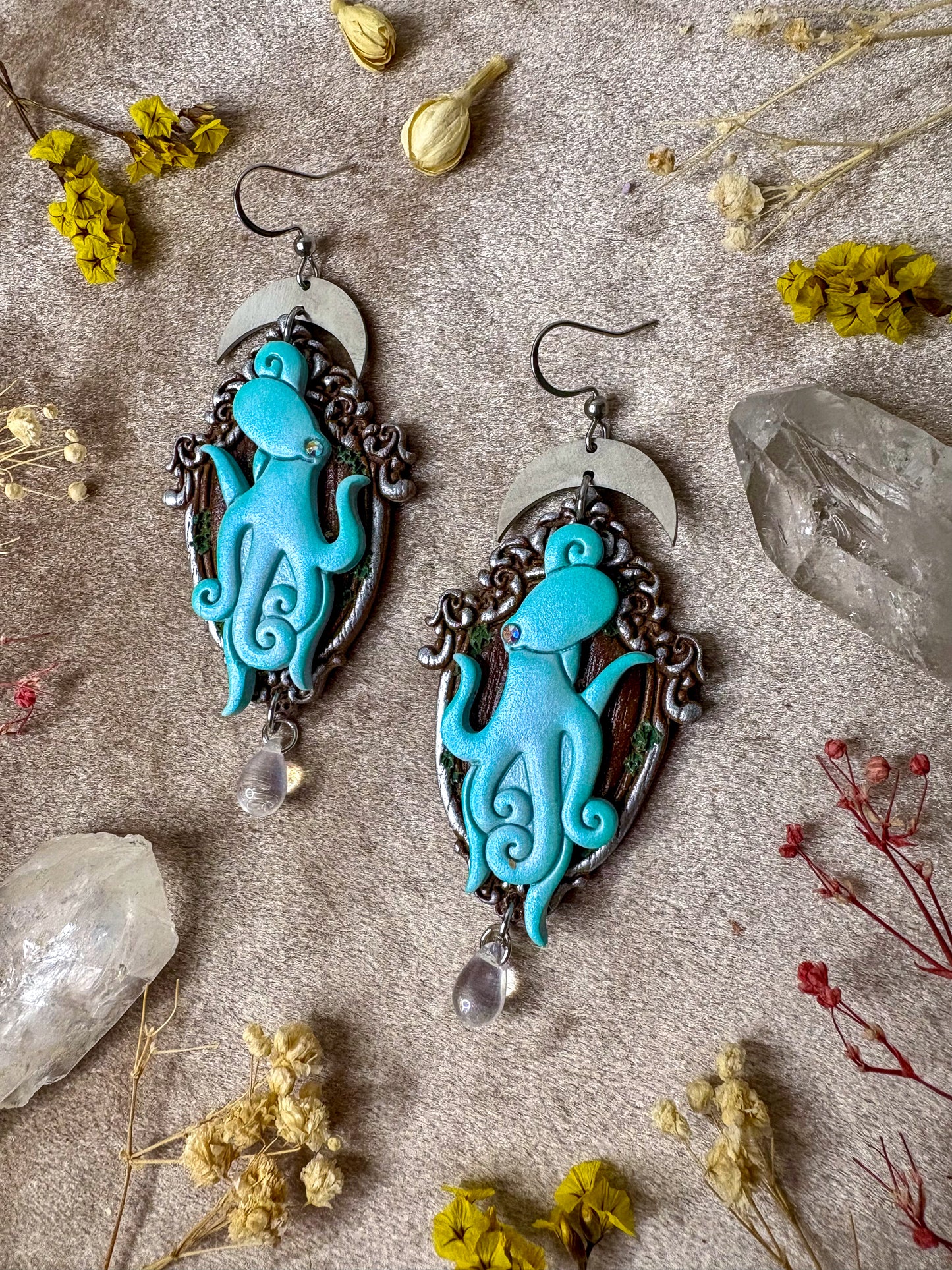 Octopus Frame Earrings