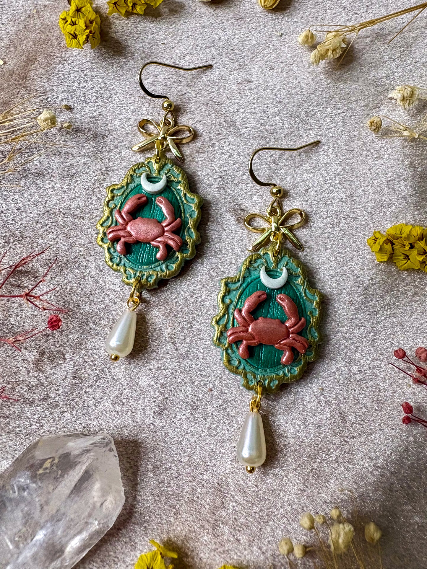 Crab Moon Frame Earrings