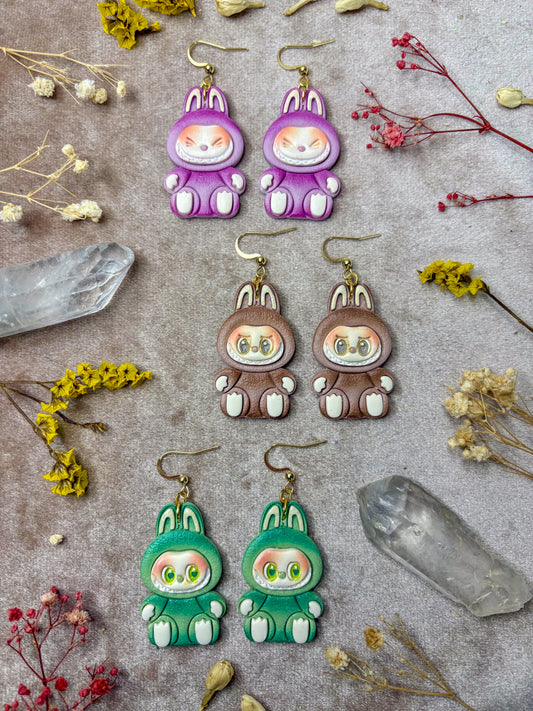 Creepy Bunny Earrings (Gold)