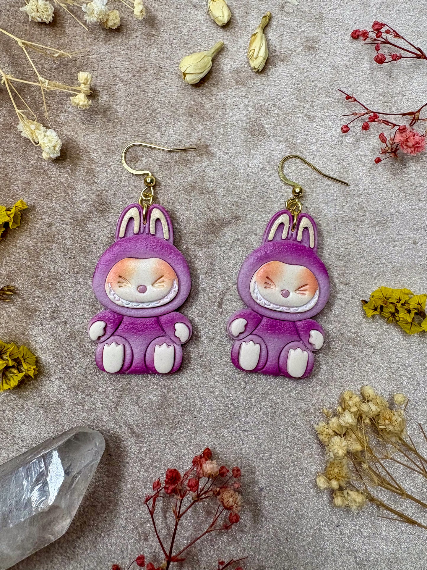 Creepy Bunny Earrings (Gold)