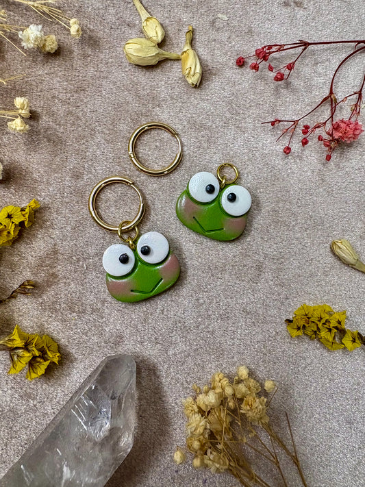 Blushing Frog Charm