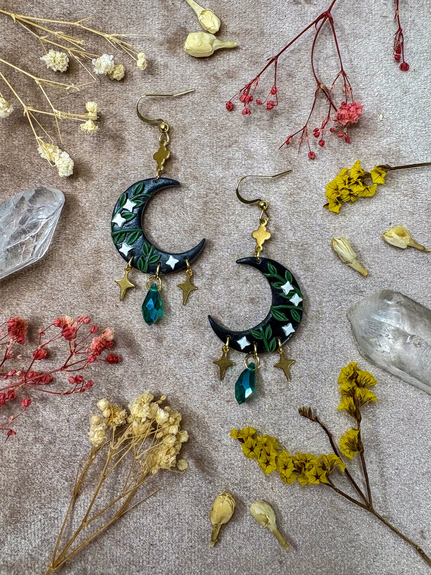 Leafy Vines Moon Earrings