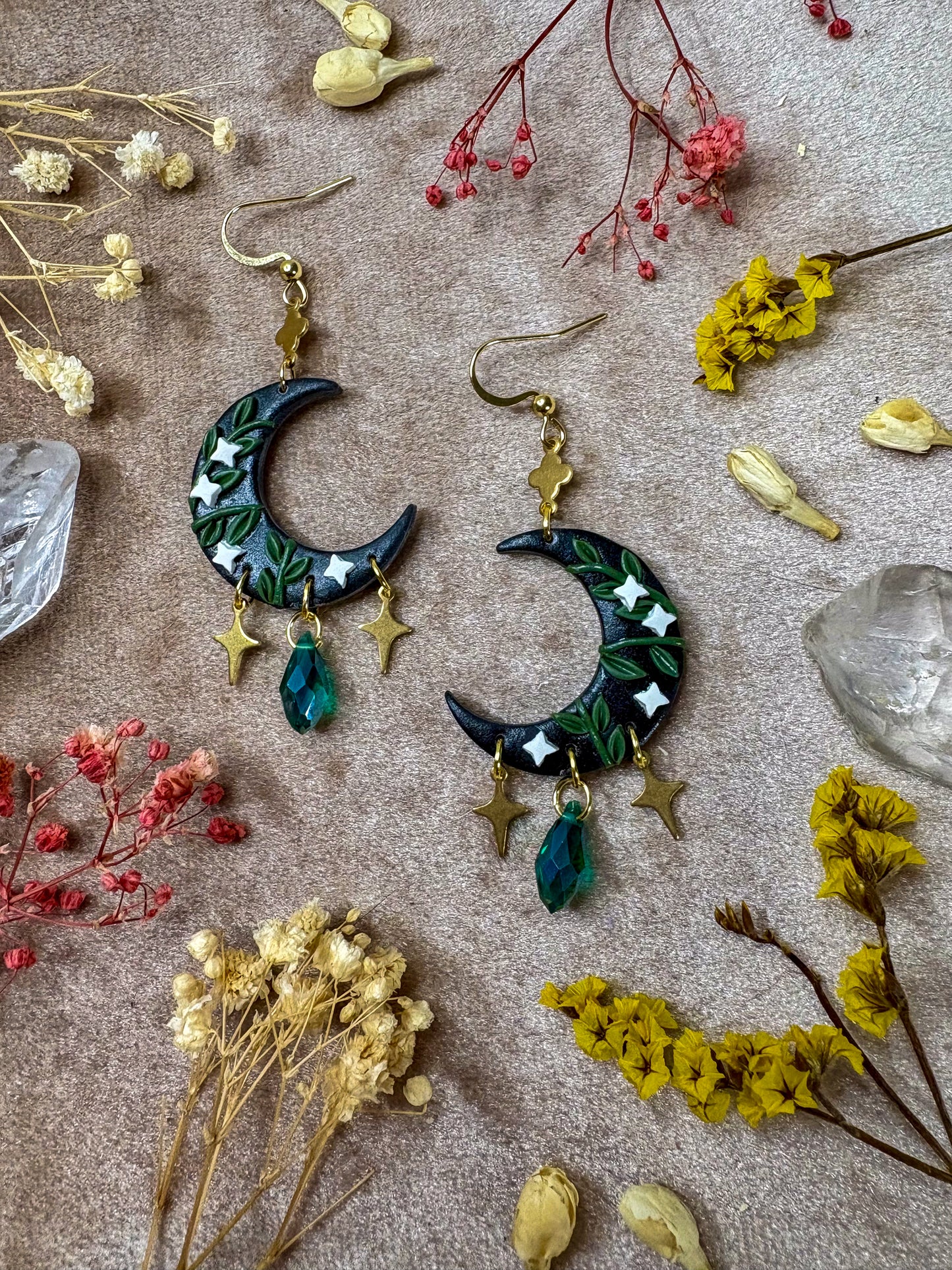Leafy Vines Moon Earrings