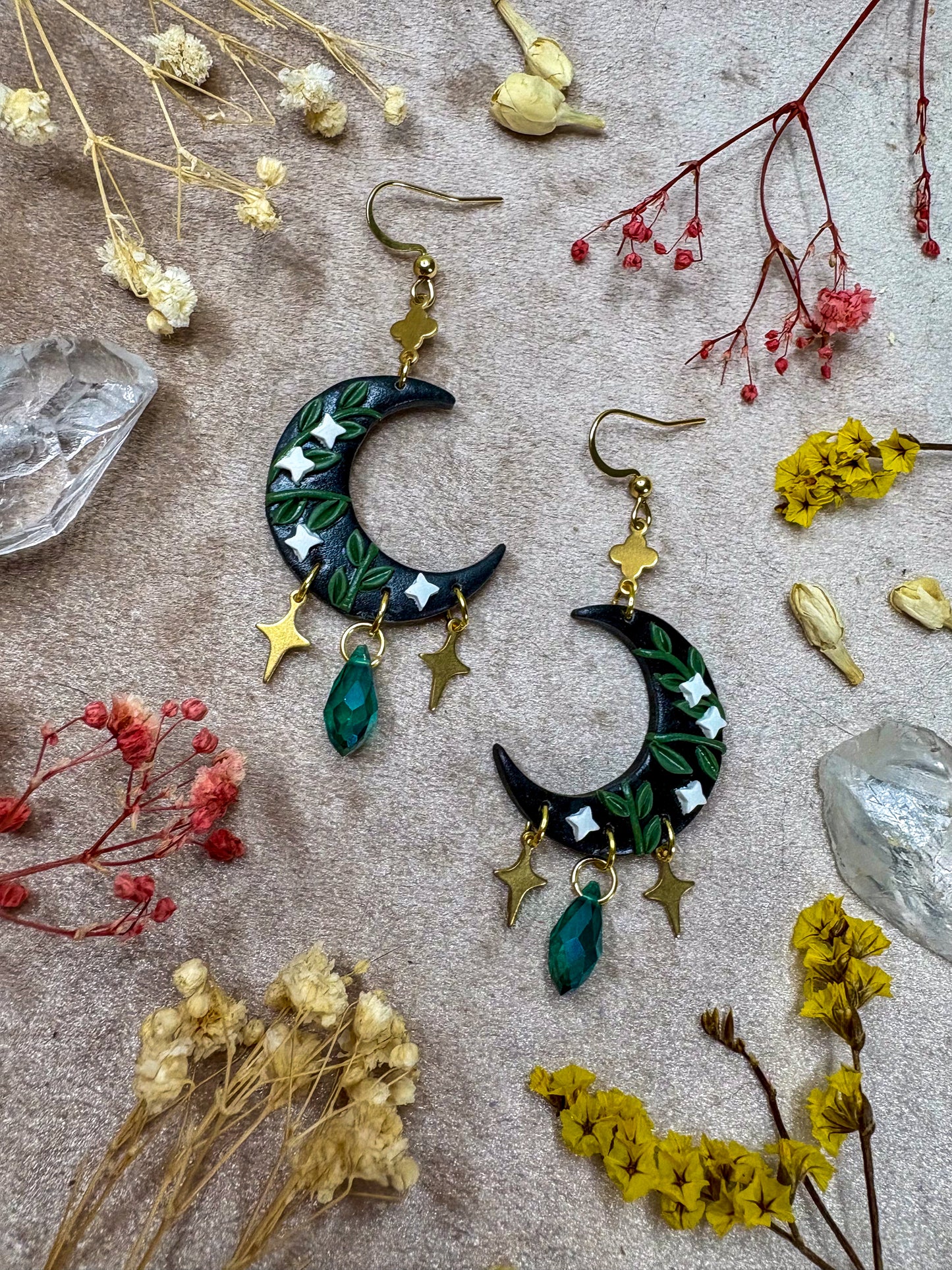 Leafy Vines Moon Earrings