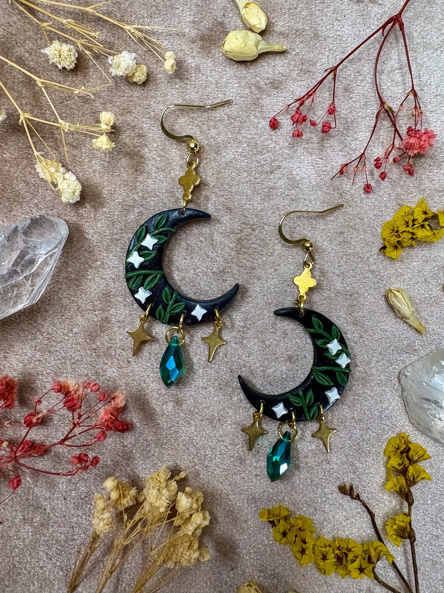 Leafy Vines Moon Earrings