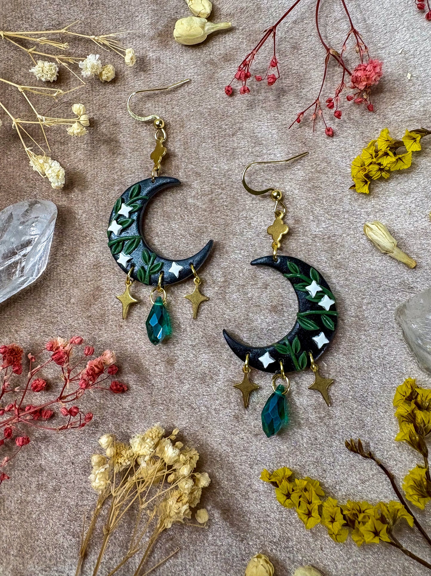 Leafy Vines Moon Earrings